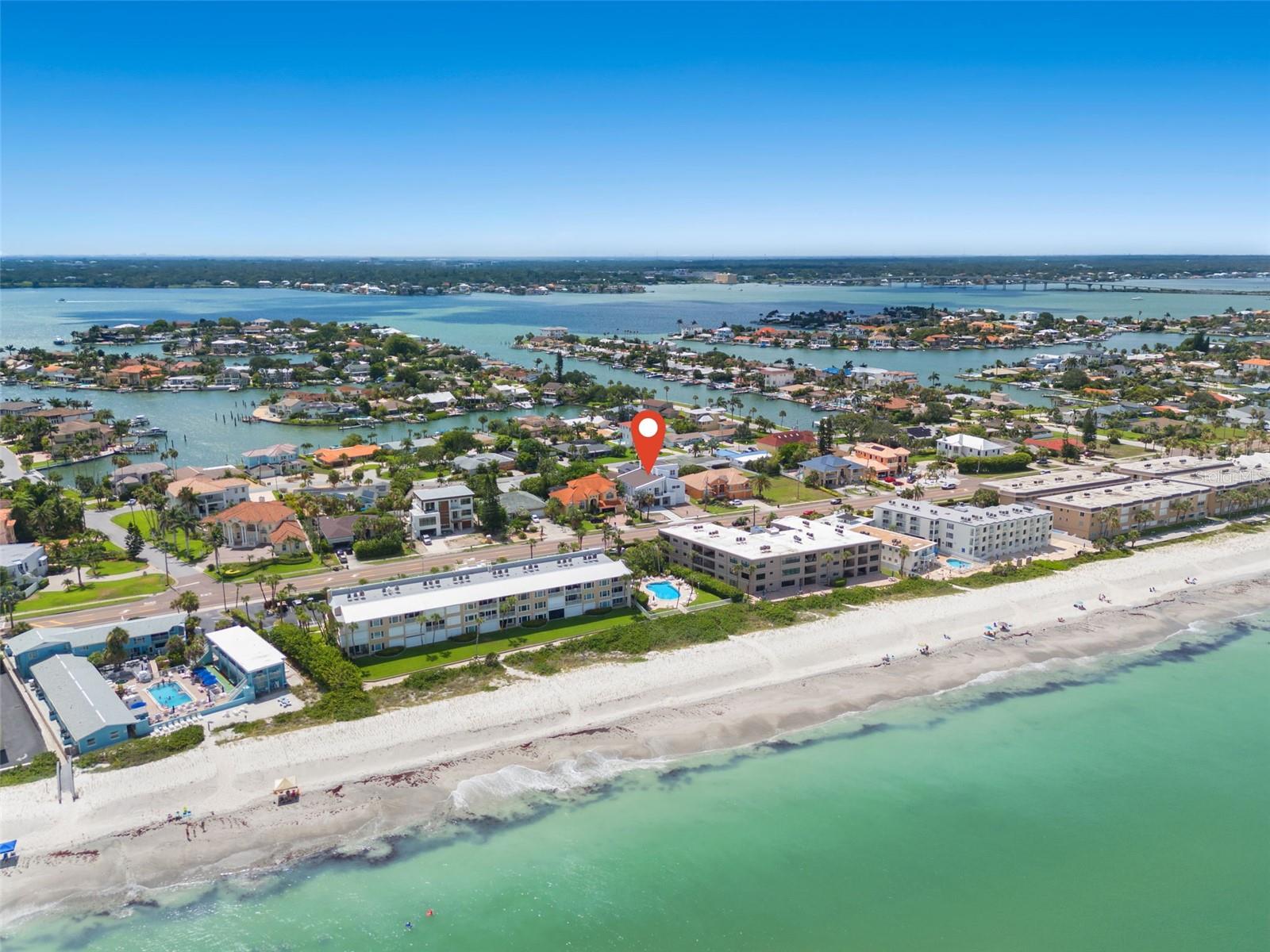 3221 GULF BLVD, BELLEAIR BEACH, FL — photo 2