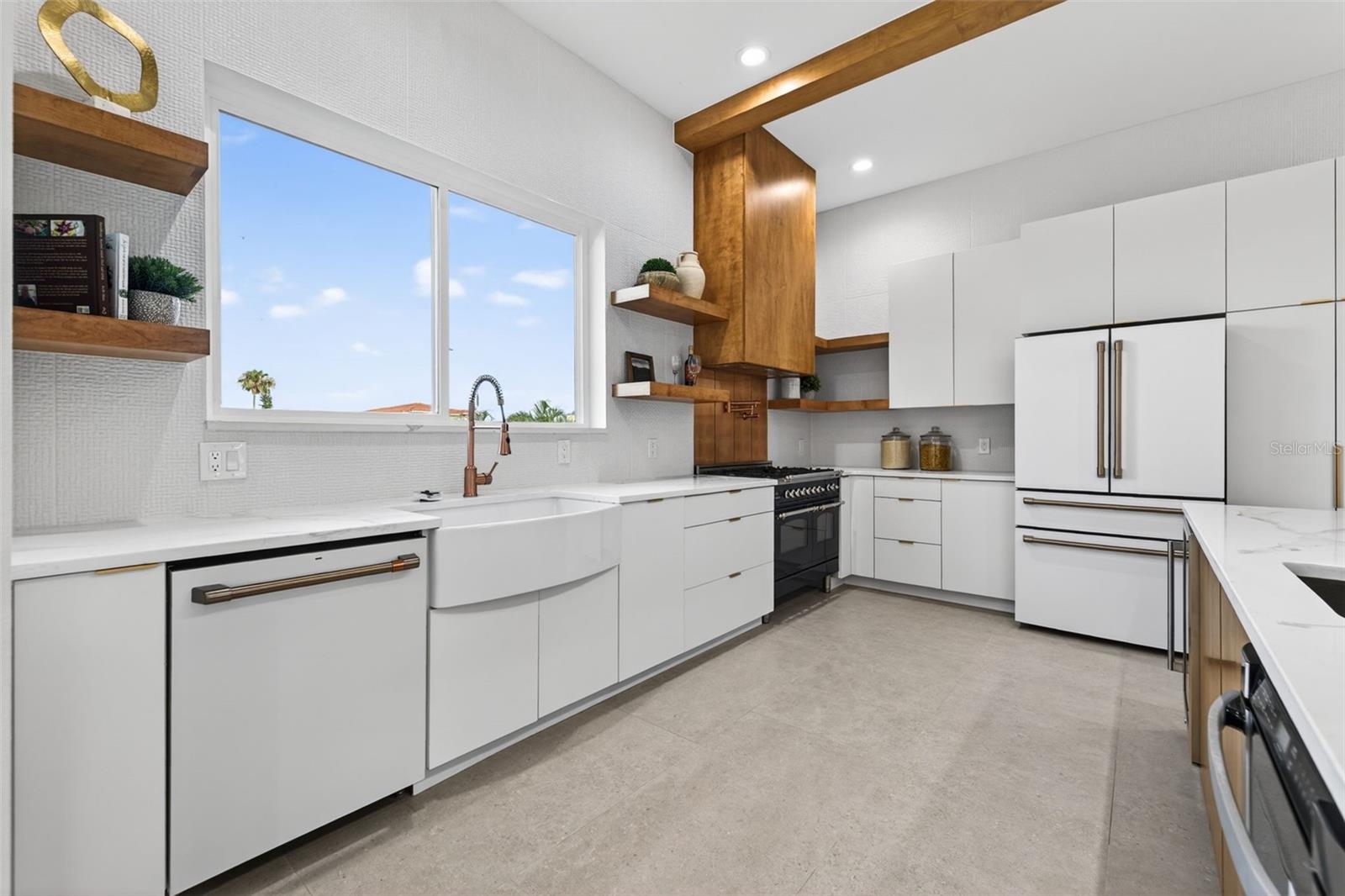 3221 GULF BLVD, BELLEAIR BEACH, FL — photo 19