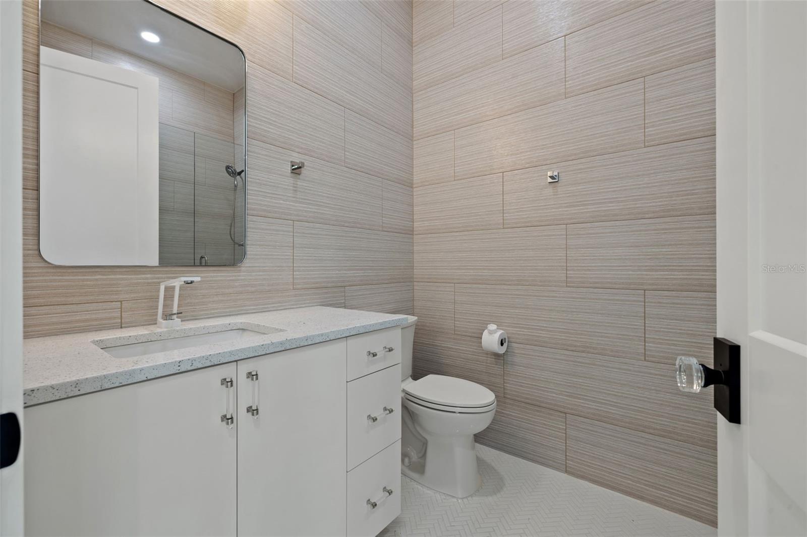 3221 GULF BLVD, BELLEAIR BEACH, FL — photo 33