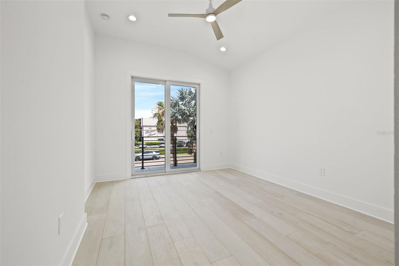 3221 GULF BLVD, BELLEAIR BEACH, FL — photo 35