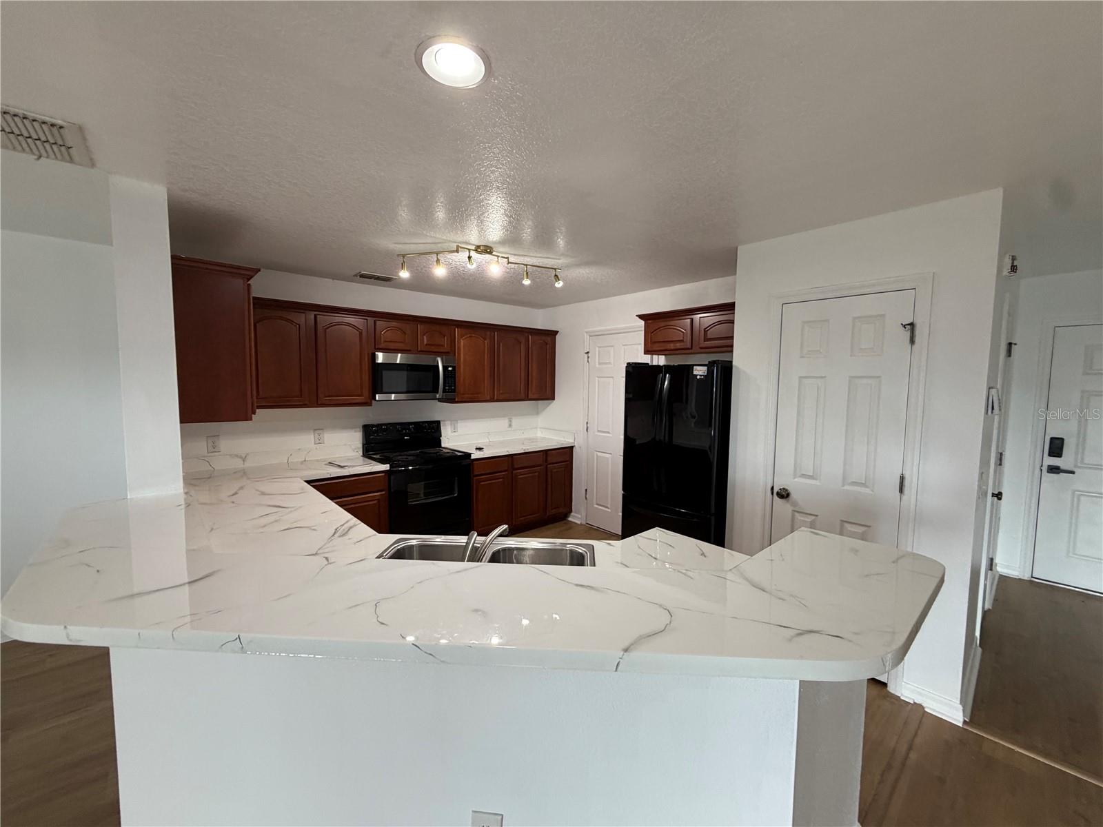 2573 AVENTURINE ST, KISSIMMEE, FL — photo 7