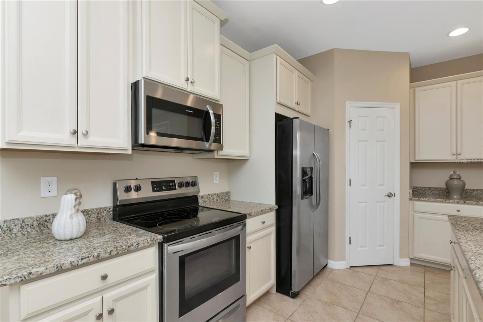 4296 EXPEDITION WAY #104, OSPREY, FL — photo 15