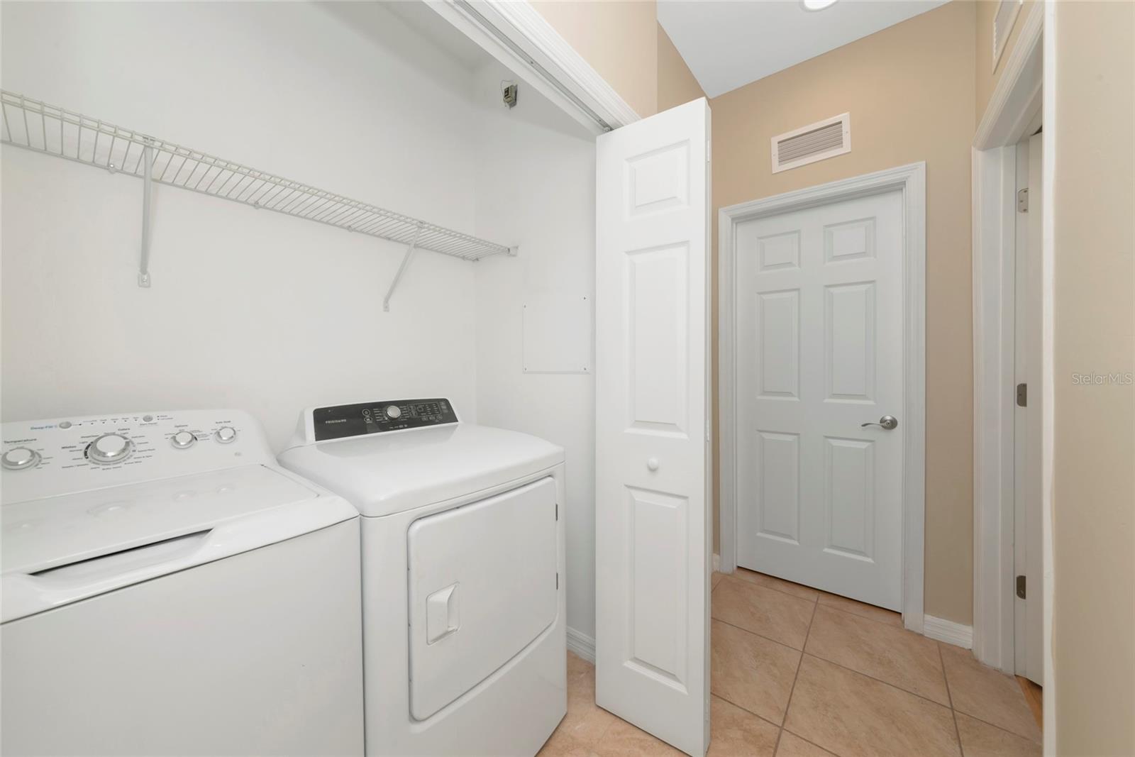 4296 EXPEDITION WAY #104, OSPREY, FL — photo 32