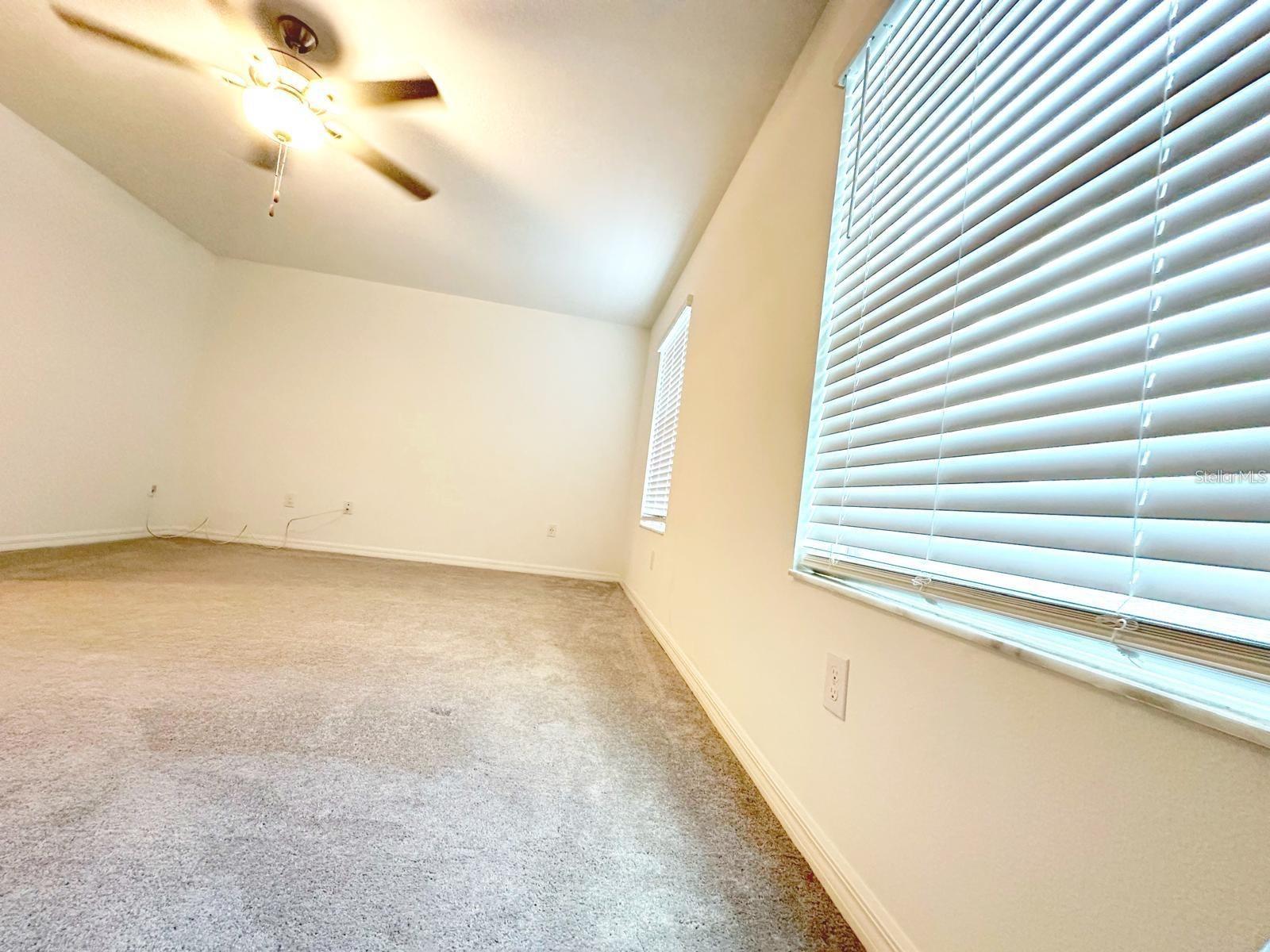 8239 CRESCENT OAKS DR, NEW PORT RICHEY, FL — photo 14