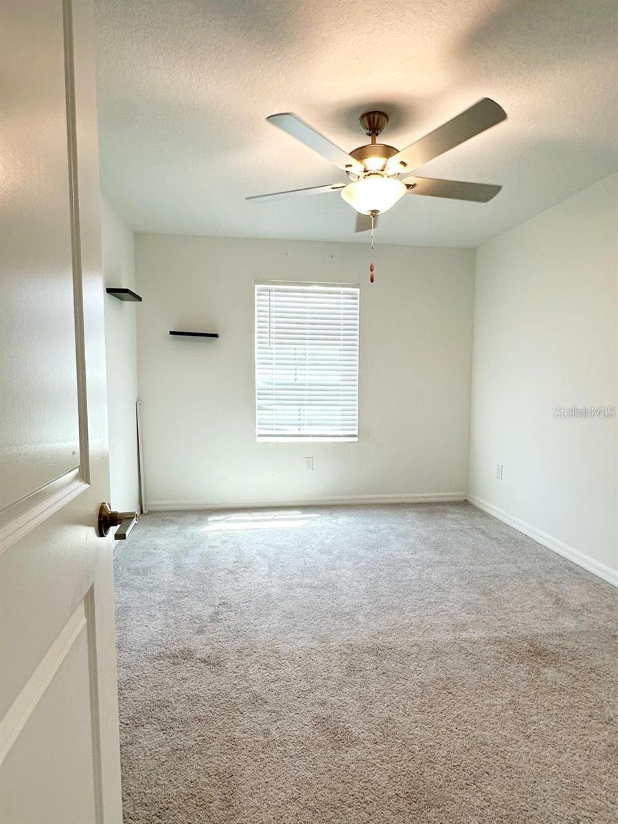 8239 CRESCENT OAKS DR, NEW PORT RICHEY, FL — photo 17