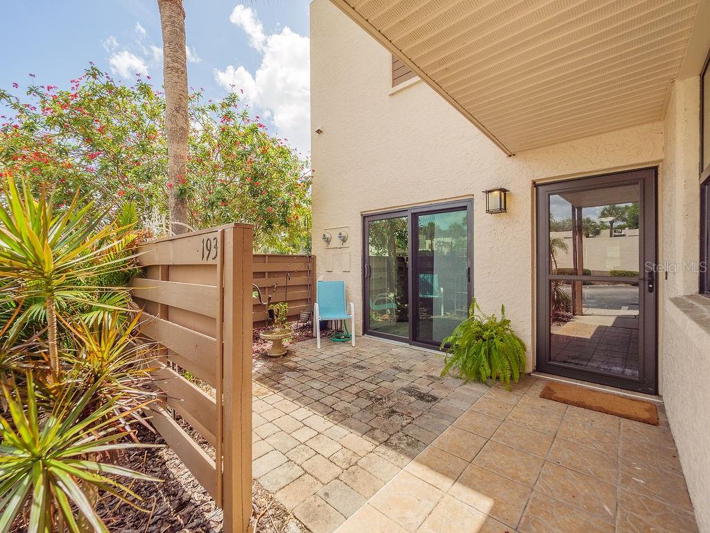 193 PINENEEDLE DR, BRADENTON, FL