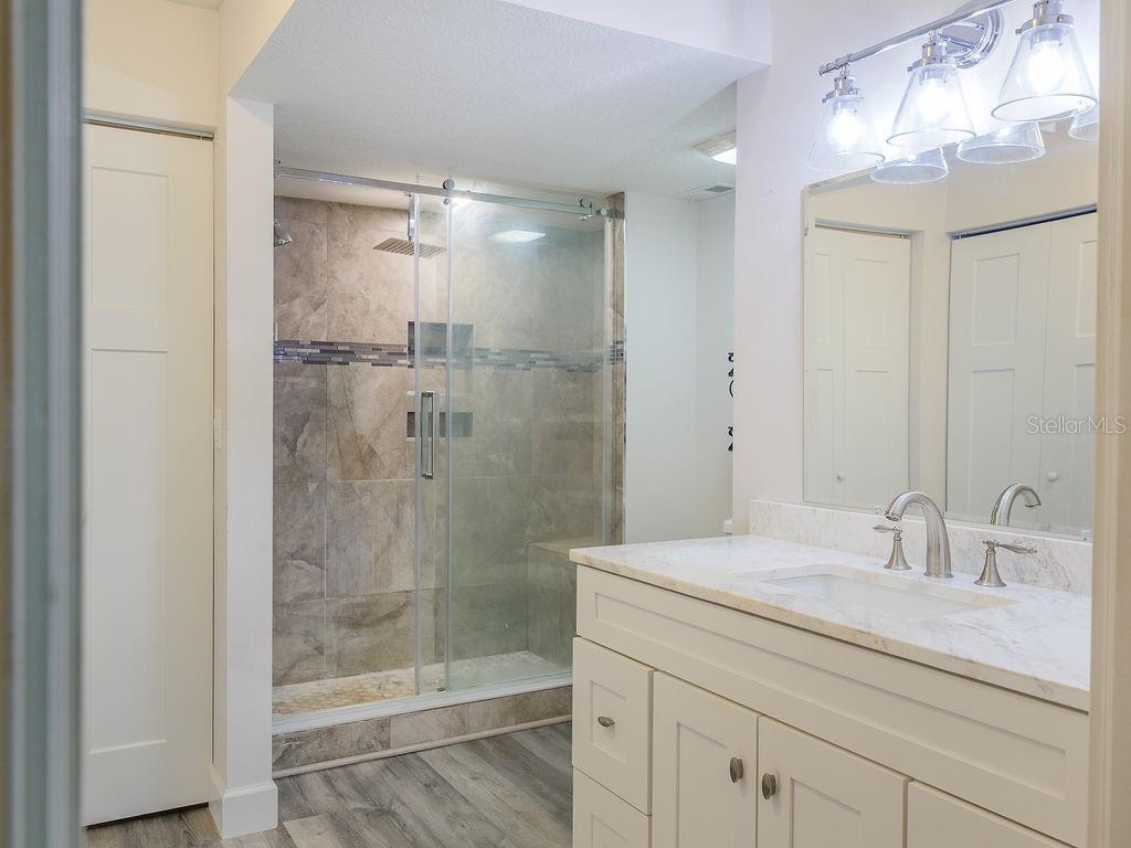 193 PINENEEDLE DR, BRADENTON, FL — photo 30