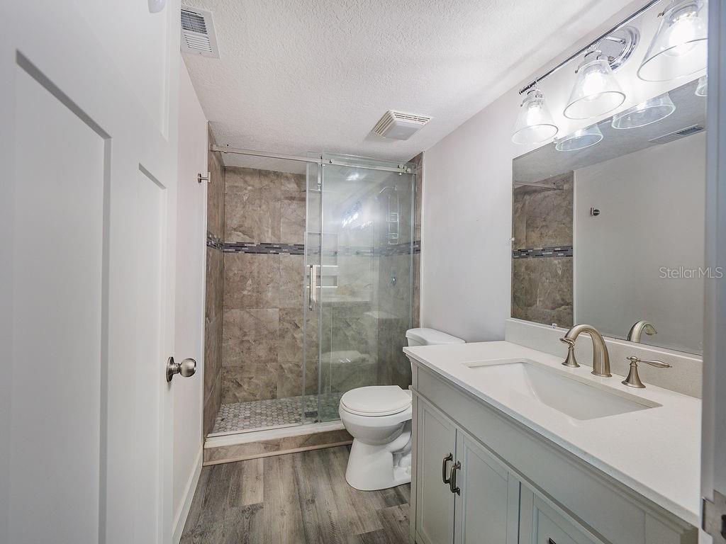193 PINENEEDLE DR, BRADENTON, FL — photo 41
