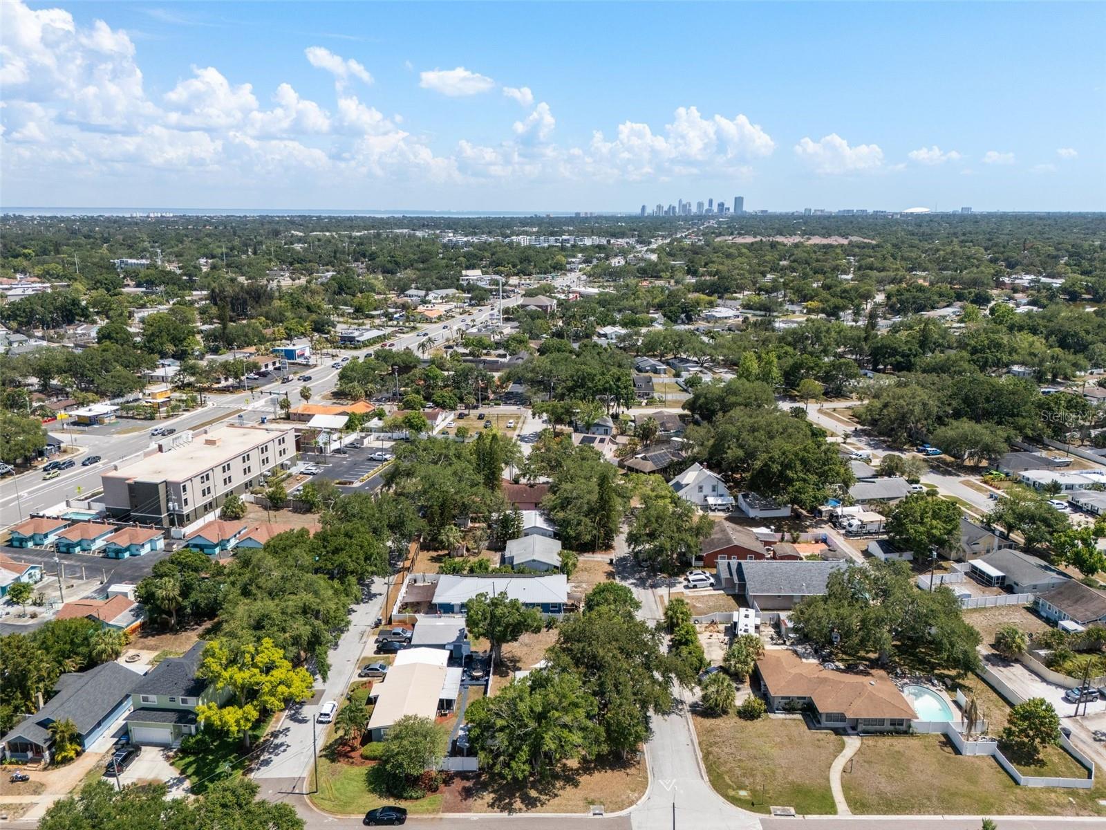 6737 LAUREL ST N, ST PETERSBURG, FL — photo 23