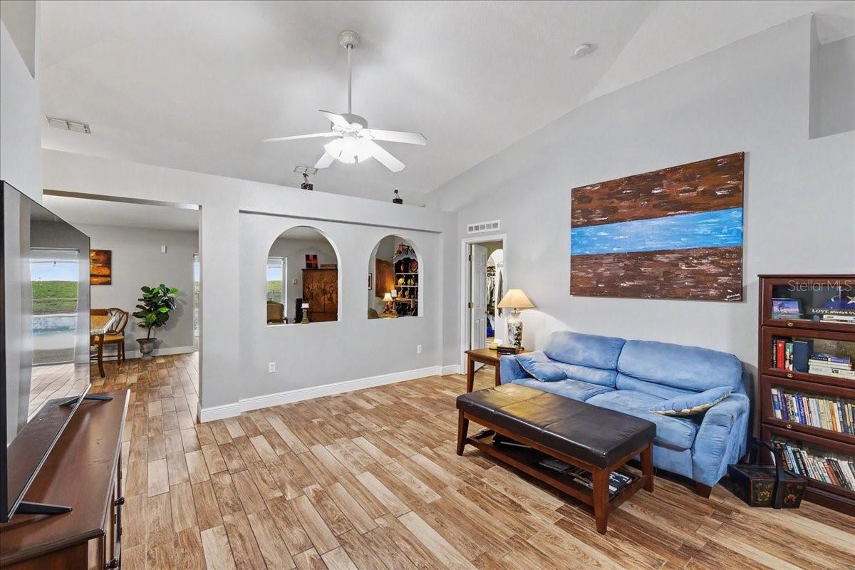 2543 PALMETTO RIDGE CIR, APOPKA, FL — photo 11