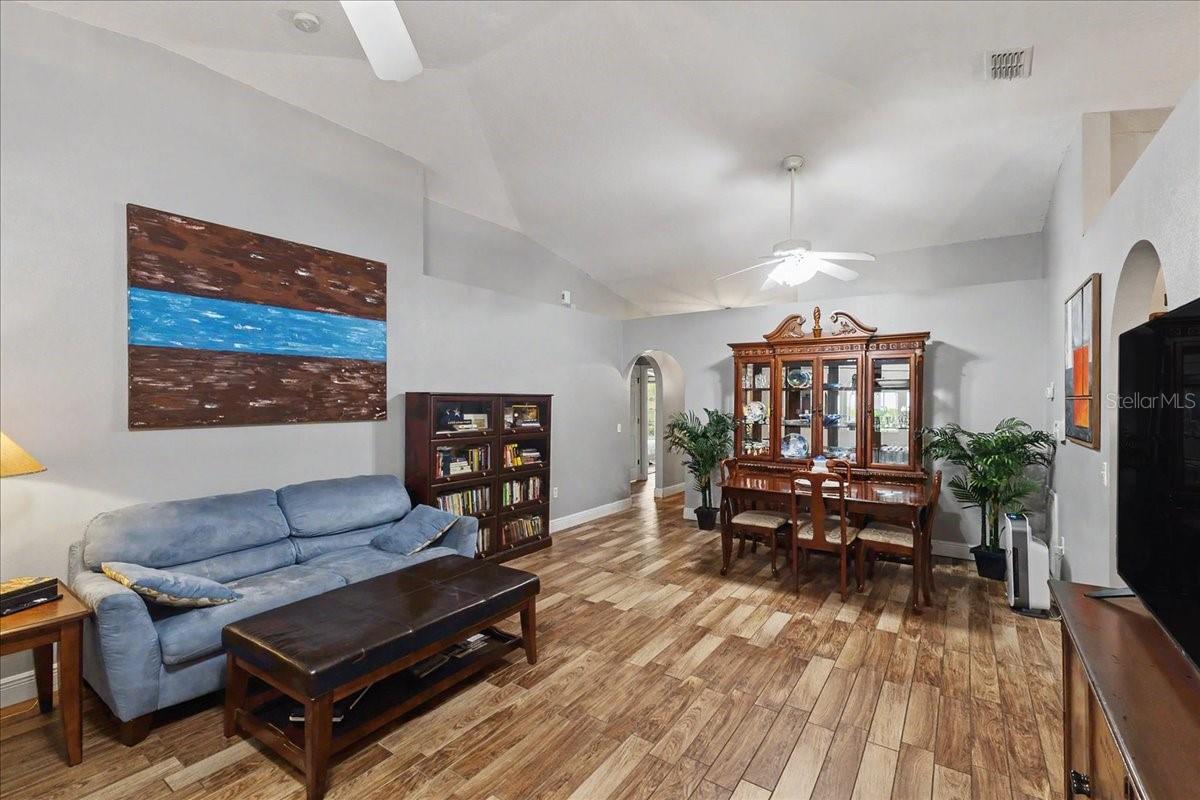 2543 PALMETTO RIDGE CIR, APOPKA, FL — photo 12