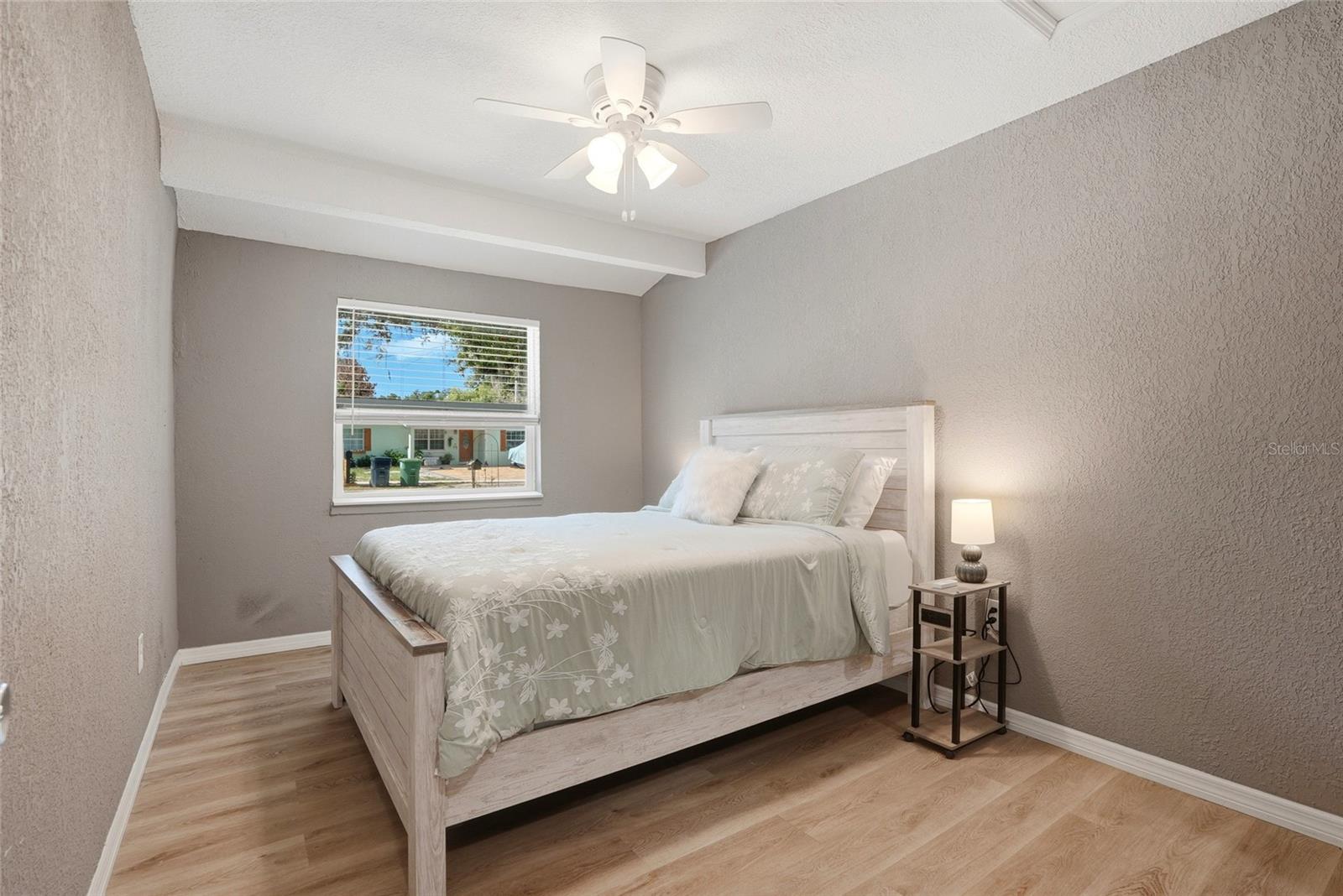 1512 E HANNA AVE, TAMPA, FL — photo 19