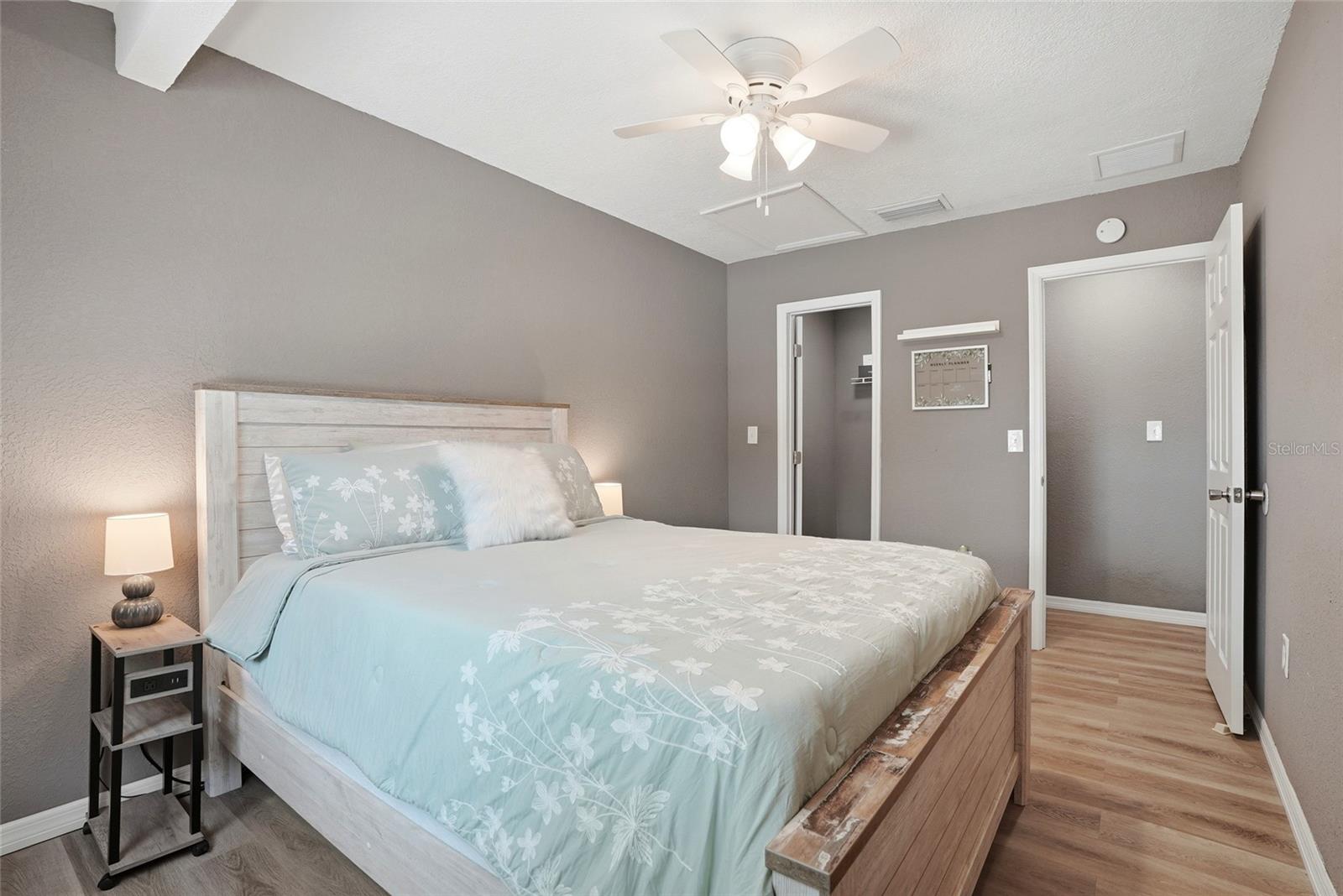 1512 E HANNA AVE, TAMPA, FL — photo 20