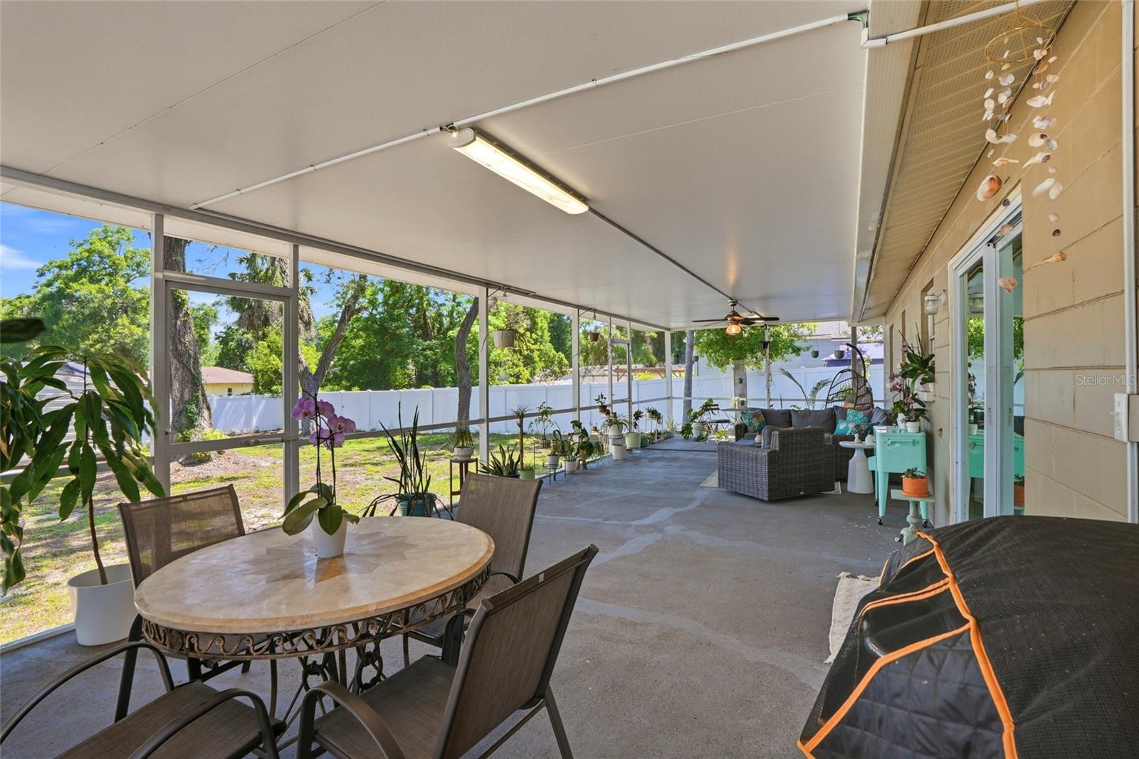 1512 E HANNA AVE, TAMPA, FL — photo 25