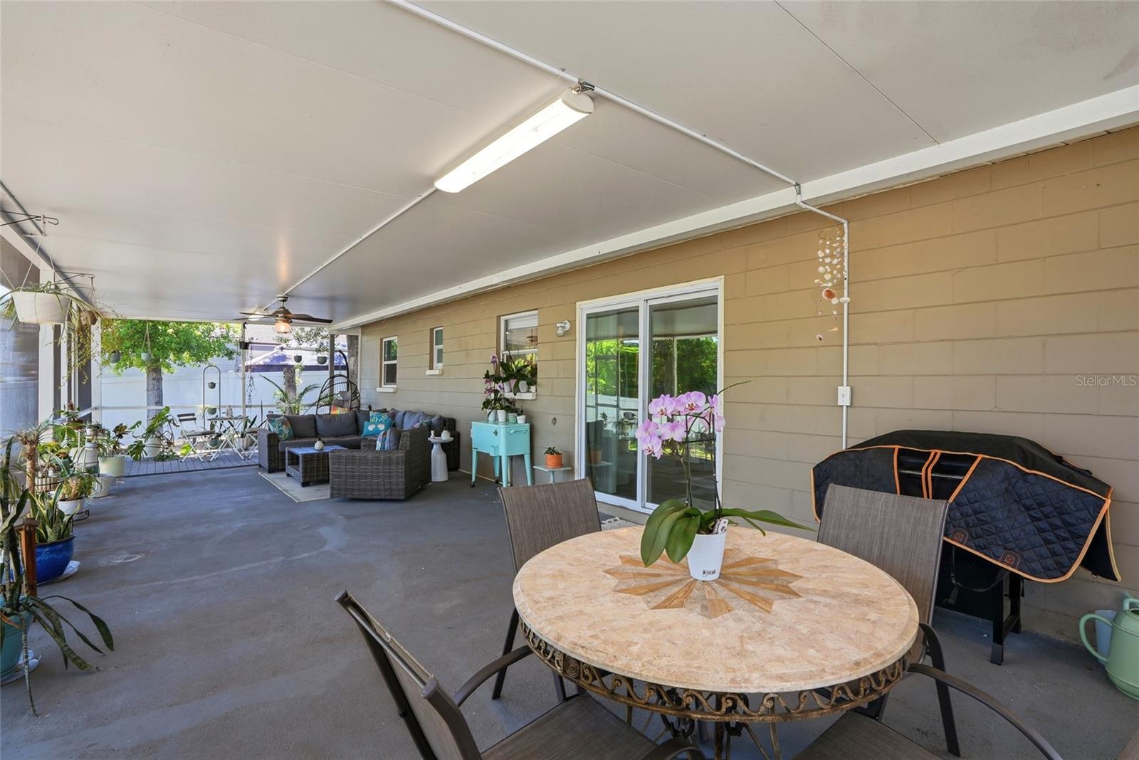 1512 E HANNA AVE, TAMPA, FL — photo 26