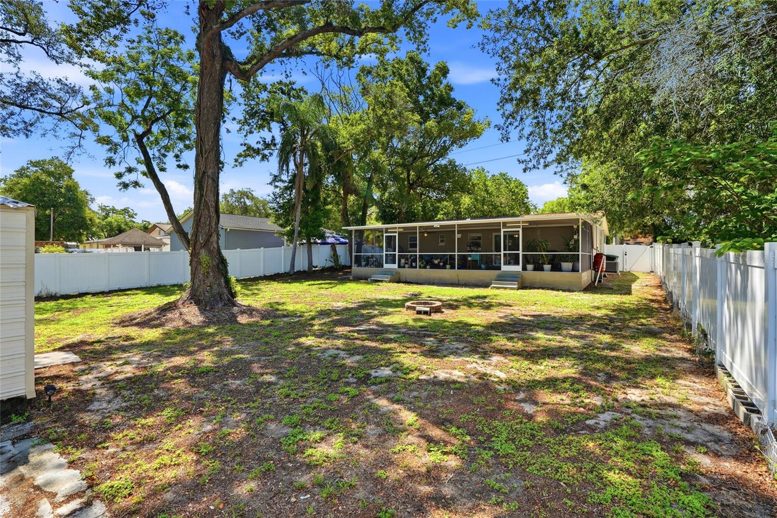 1512 E HANNA AVE, TAMPA, FL — photo 34