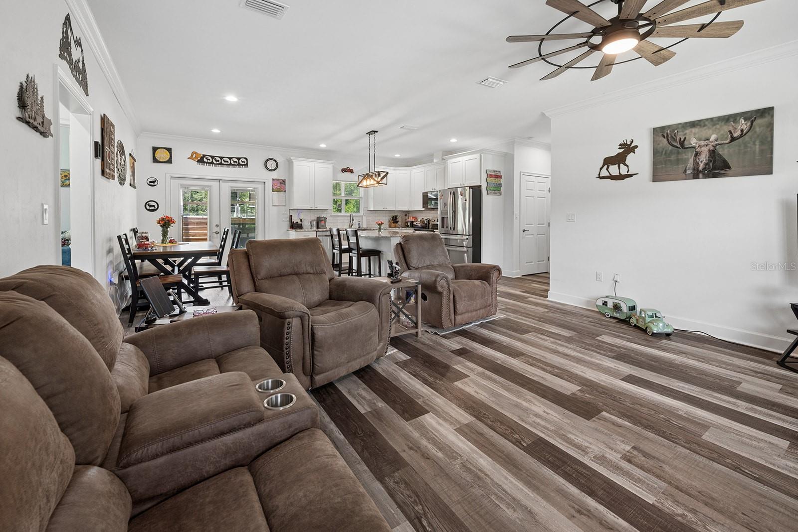 11030 NW 100TH AVE, CHIEFLAND, FL — photo 6