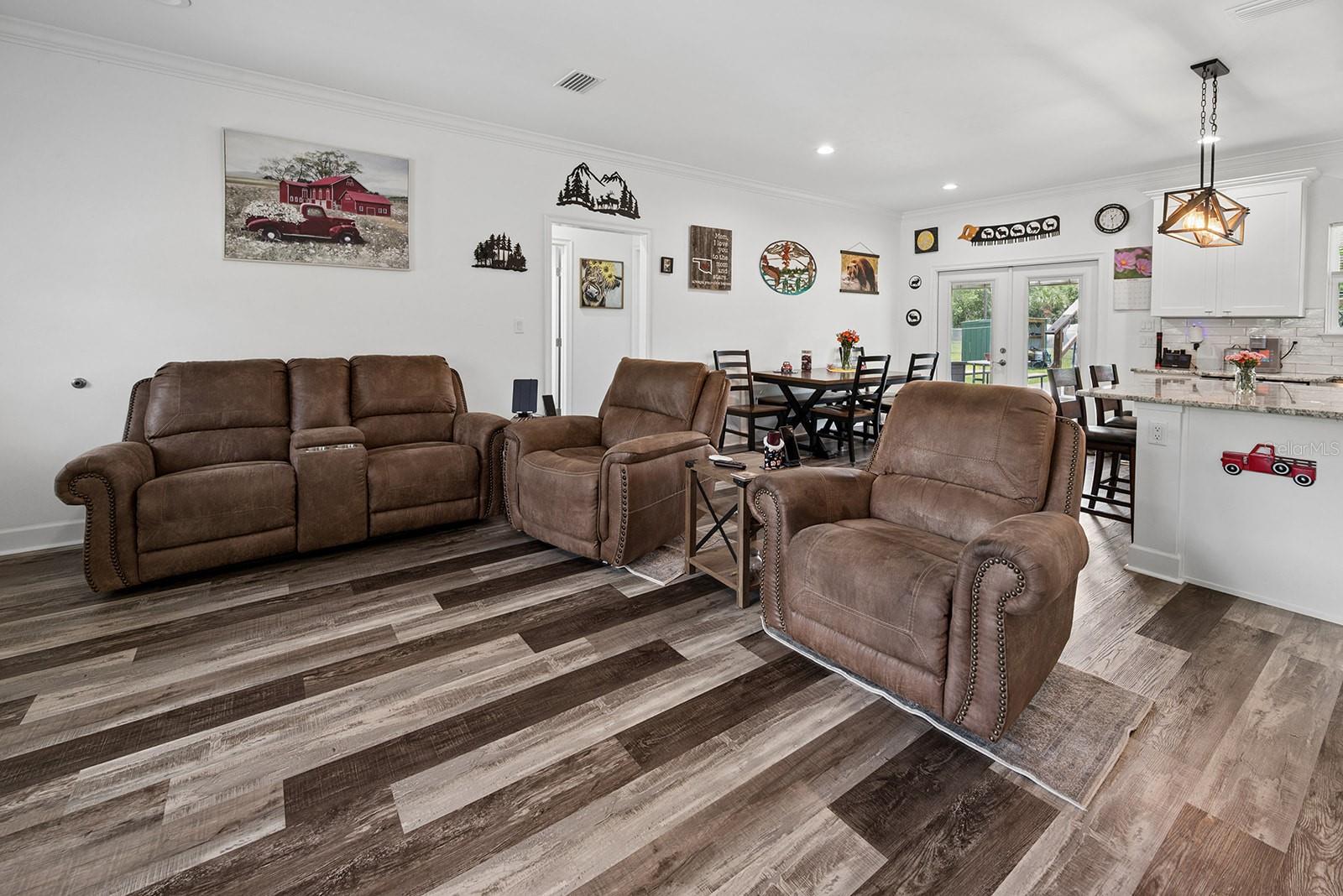 11030 NW 100TH AVE, CHIEFLAND, FL — photo 7