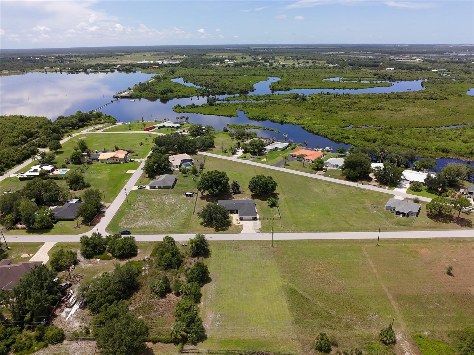 31092 N BEND ST, PUNTA GORDA, FL — photo 2
