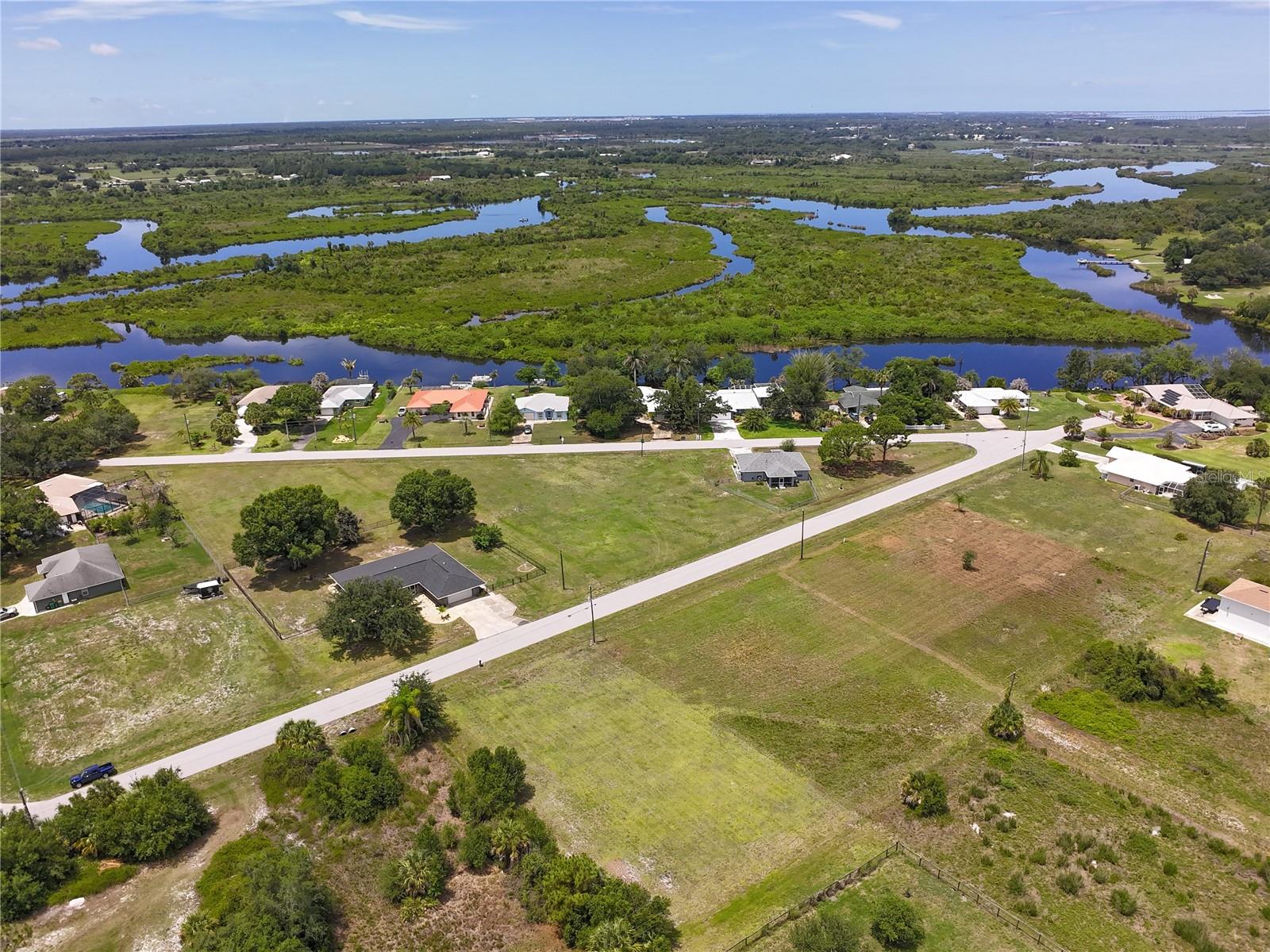 31092 N BEND ST, PUNTA GORDA, FL — photo 10