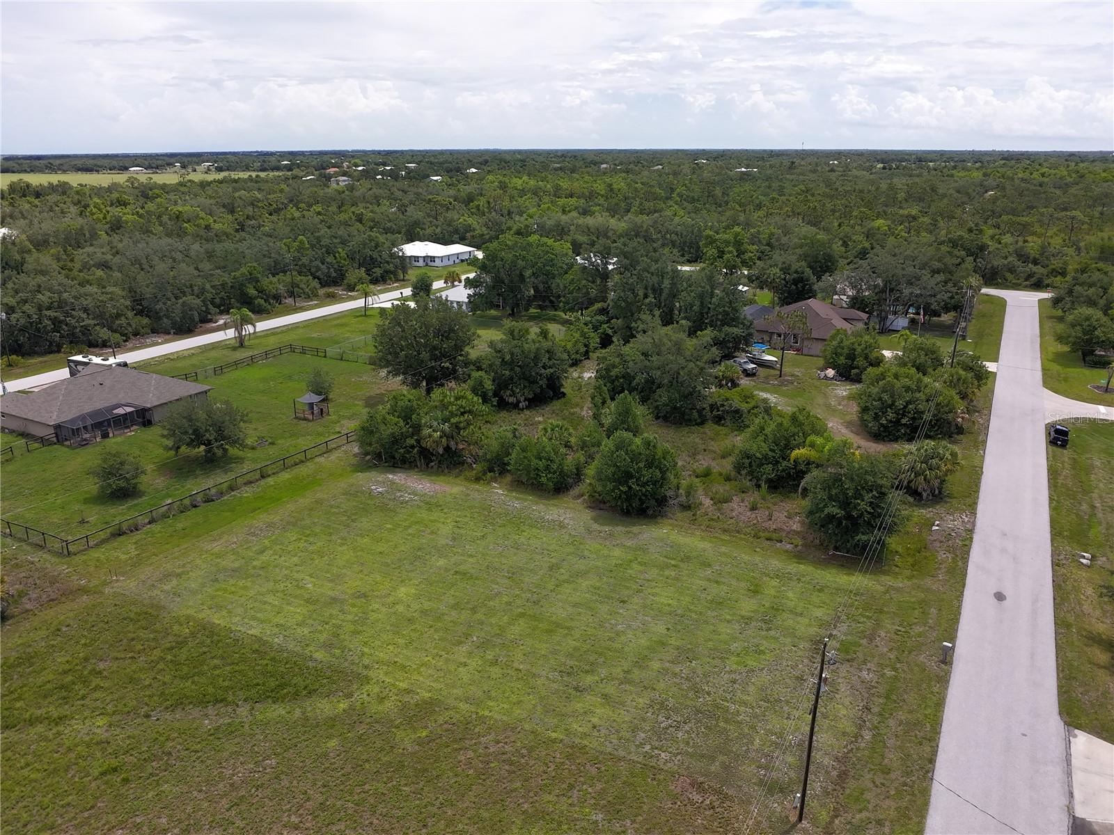 31092 N BEND ST, PUNTA GORDA, FL — photo 12