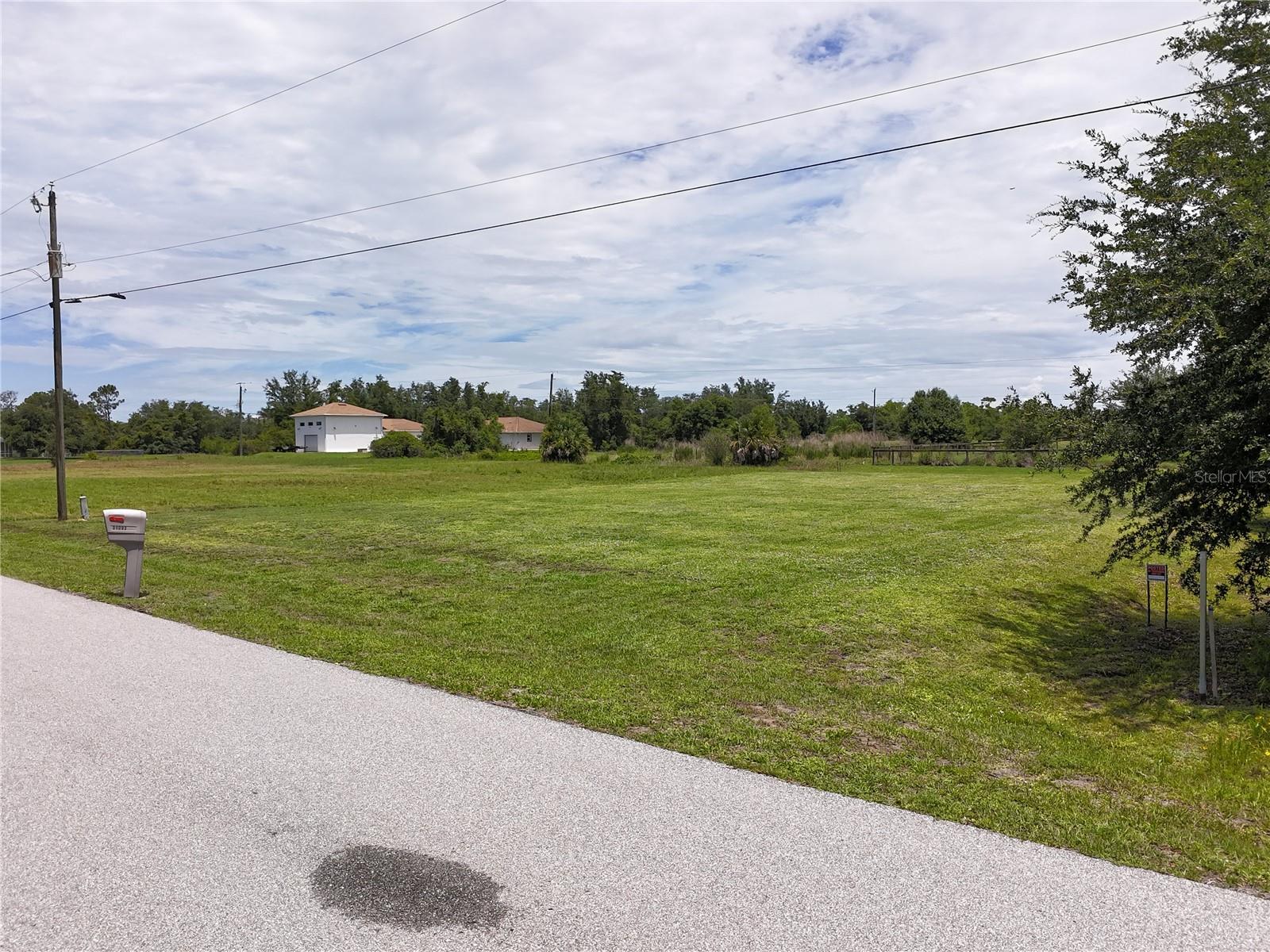 31092 N BEND ST, PUNTA GORDA, FL — photo 17
