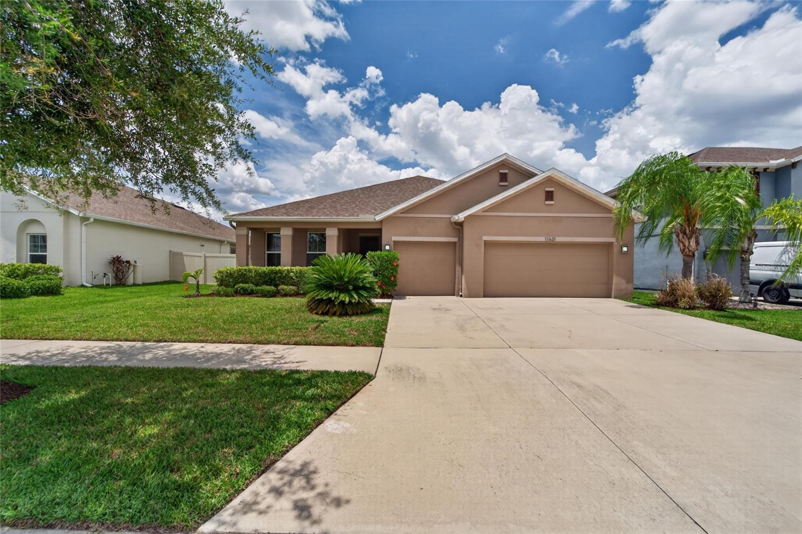 11621 TETRAFIN DR, RIVERVIEW, FL