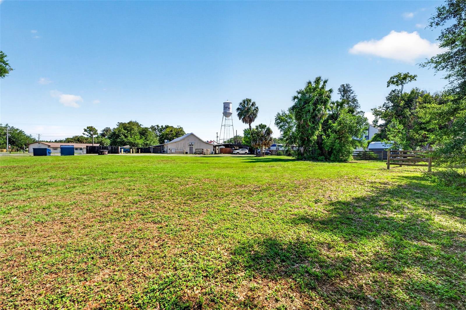 32750 PENNSYLVANIA AVE, SAN ANTONIO, FL — photo 15