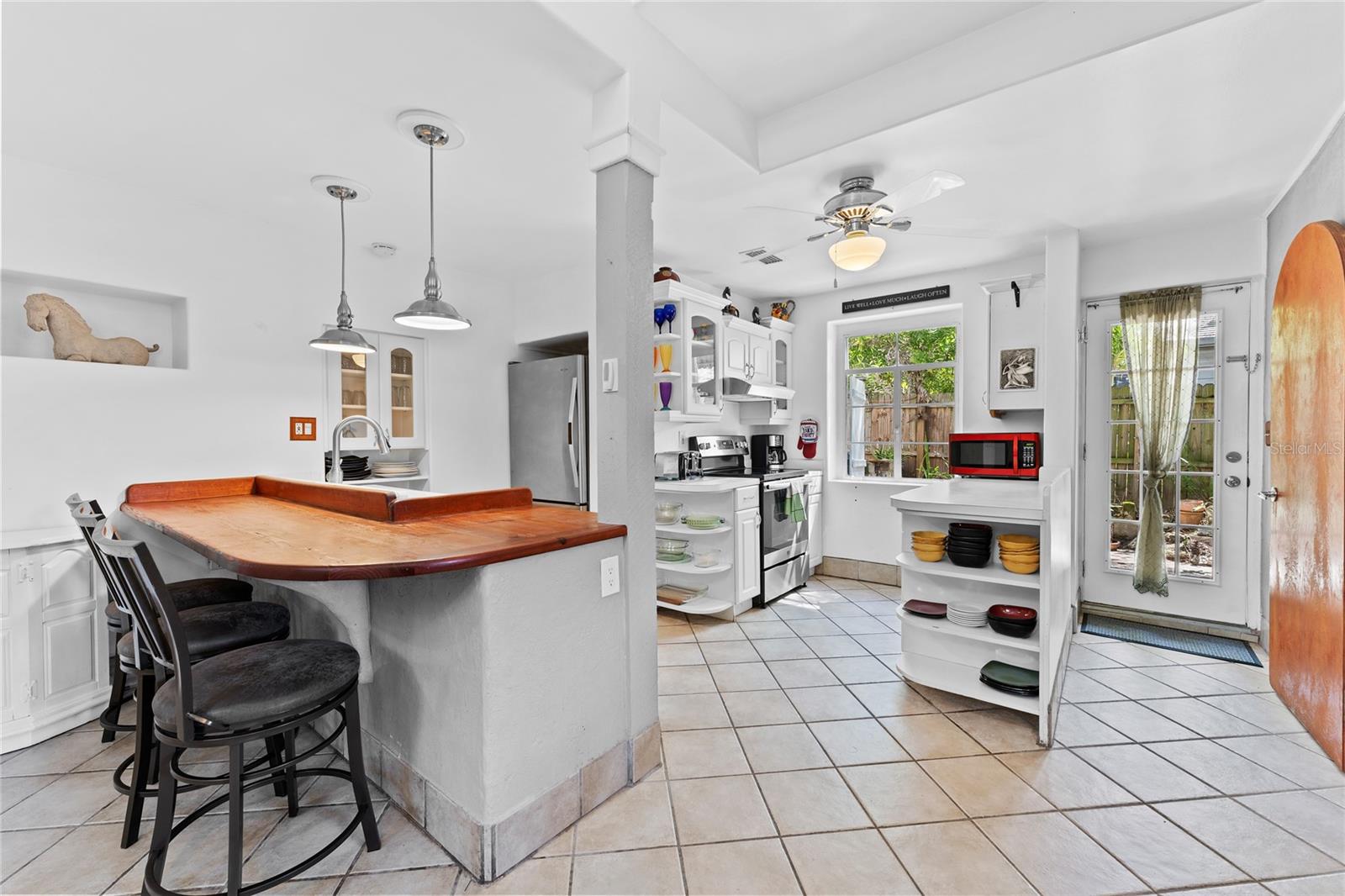 515 CRYSTAL BEACH AVE, CRYSTAL BEACH, FL — photo 2