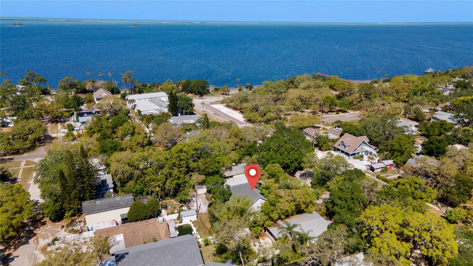 515 CRYSTAL BEACH AVE, CRYSTAL BEACH, FL — photo 4