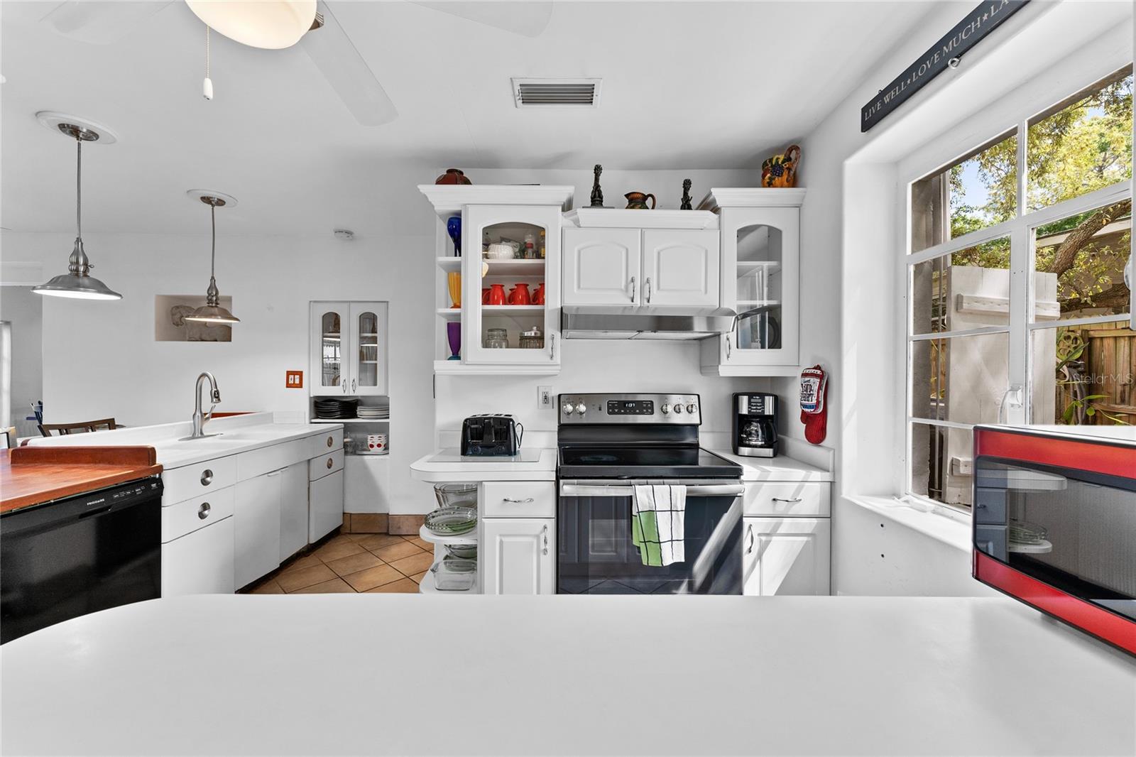 515 CRYSTAL BEACH AVE, CRYSTAL BEACH, FL — photo 11
