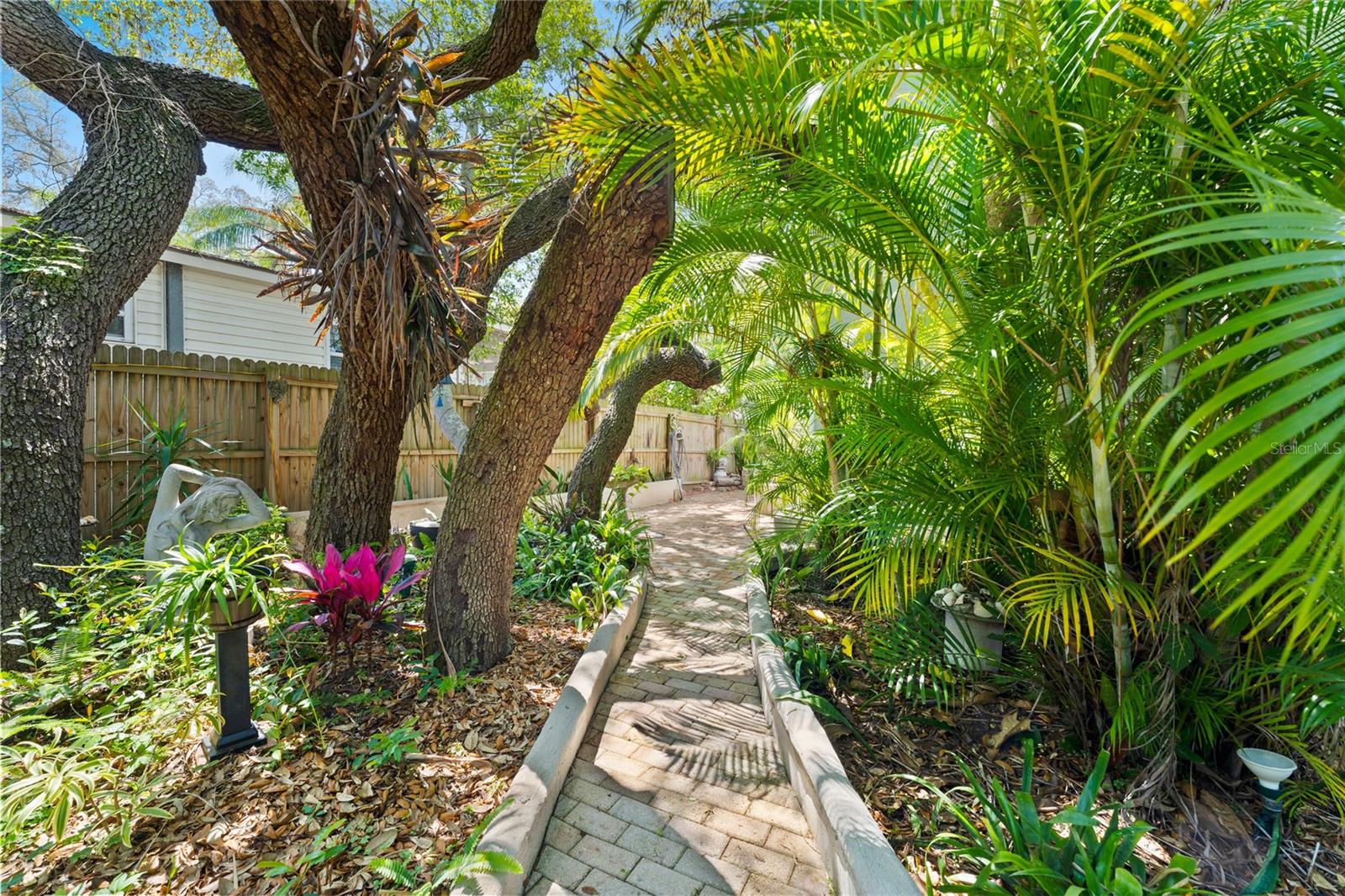515 CRYSTAL BEACH AVE, CRYSTAL BEACH, FL — photo 43