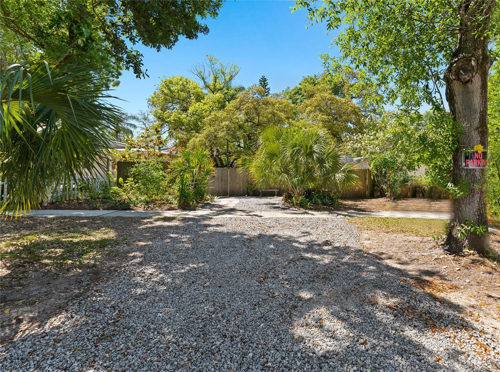 515 CRYSTAL BEACH AVE, CRYSTAL BEACH, FL — photo 45