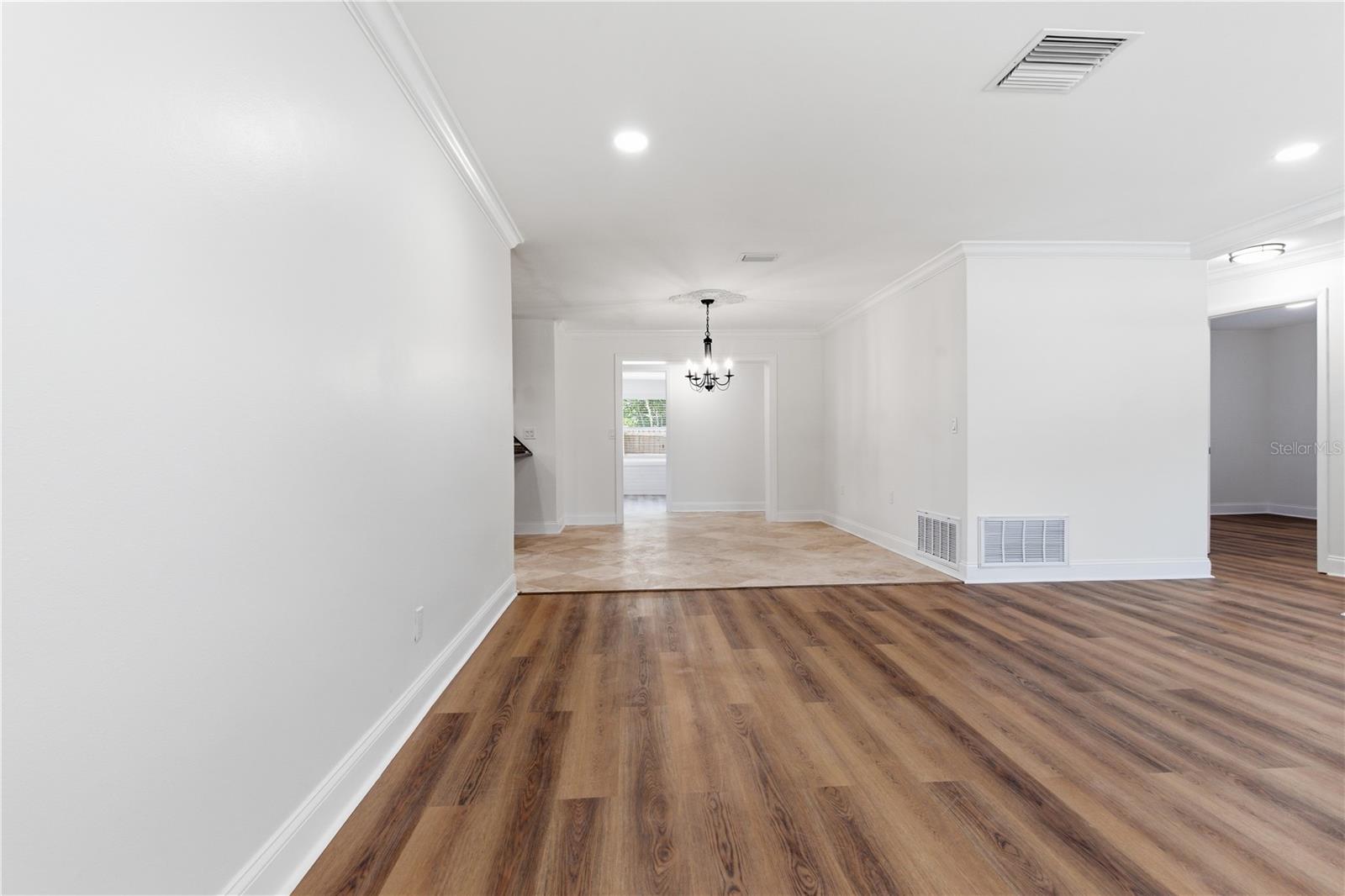1656 WEBB DR, CLEARWATER, FL — photo 6