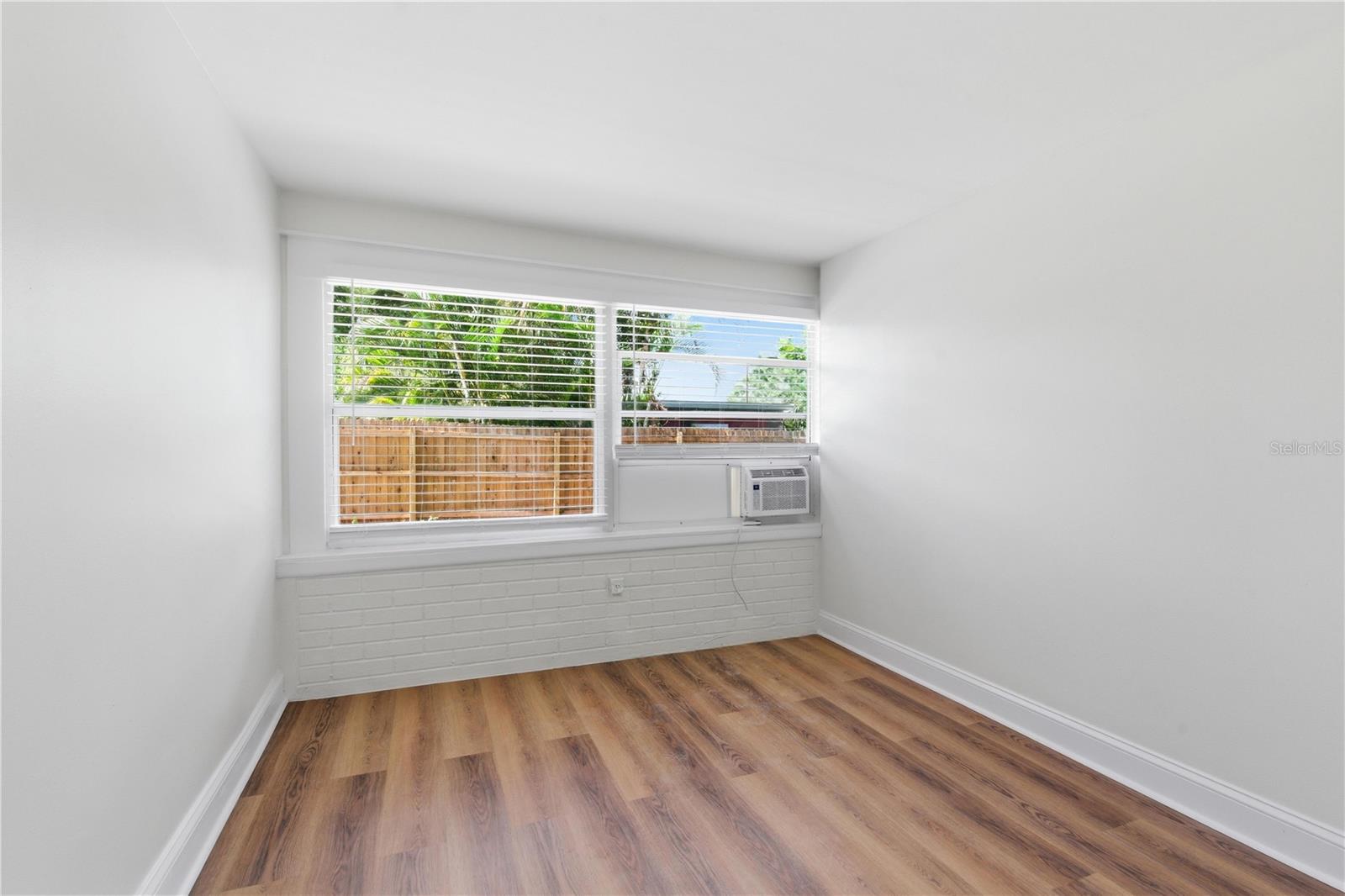 1656 WEBB DR, CLEARWATER, FL — photo 30