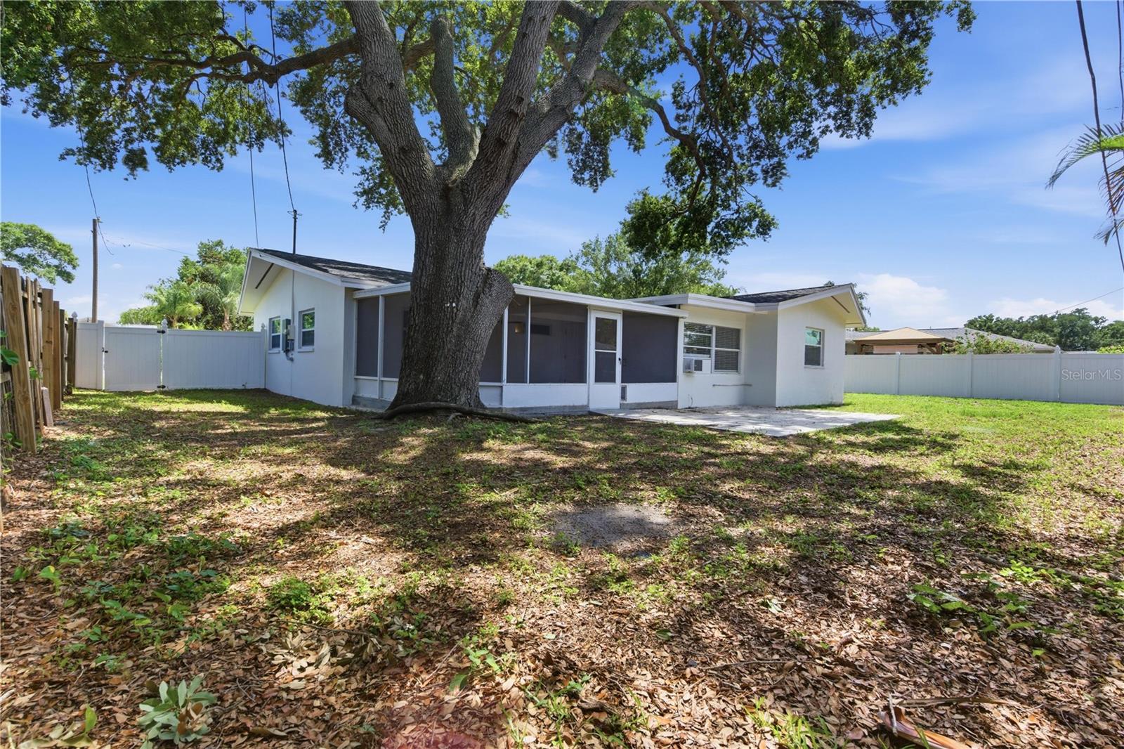 1656 WEBB DR, CLEARWATER, FL — photo 38