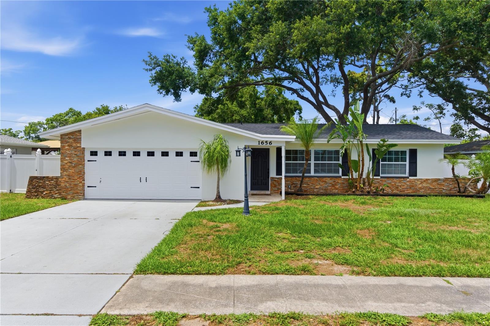 1656 WEBB DR, CLEARWATER, FL — photo 41