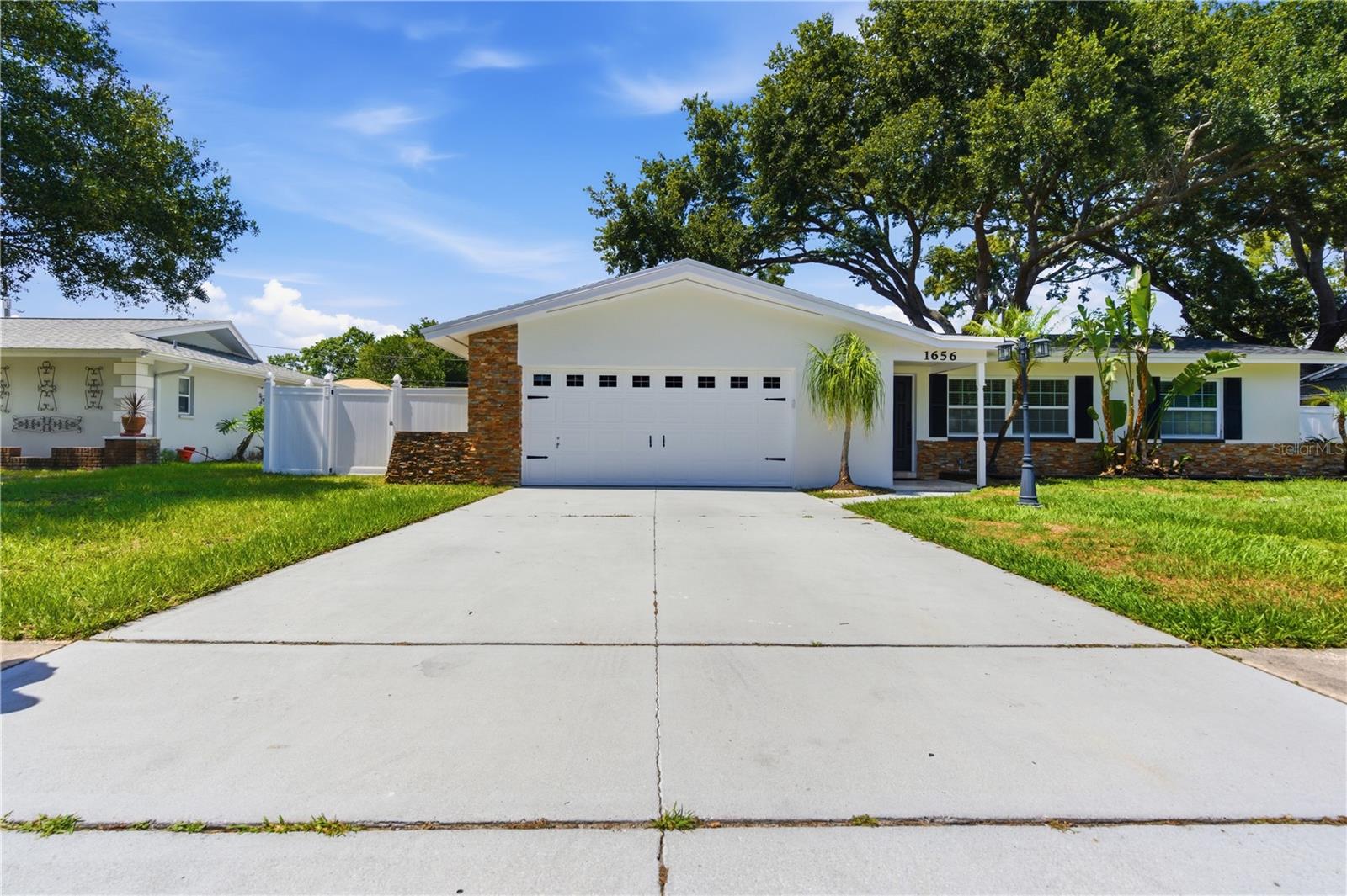 1656 WEBB DR, CLEARWATER, FL — photo 44