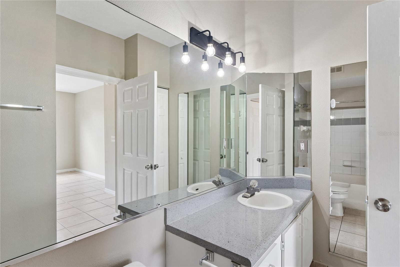 5618 PINNACLE HEIGHTS CIR #309, TAMPA, FL — photo 23