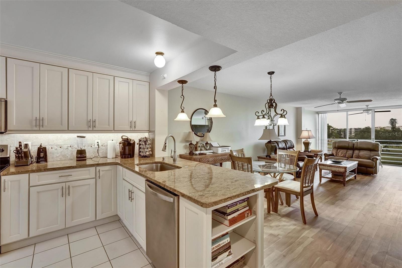4570 PINEBROOK CIRCLE CIR #404, BRADENTON, FL — photo 20