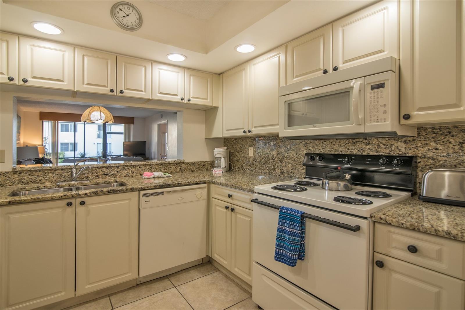 4425 45TH AVE W #101, BRADENTON, FL — photo 4