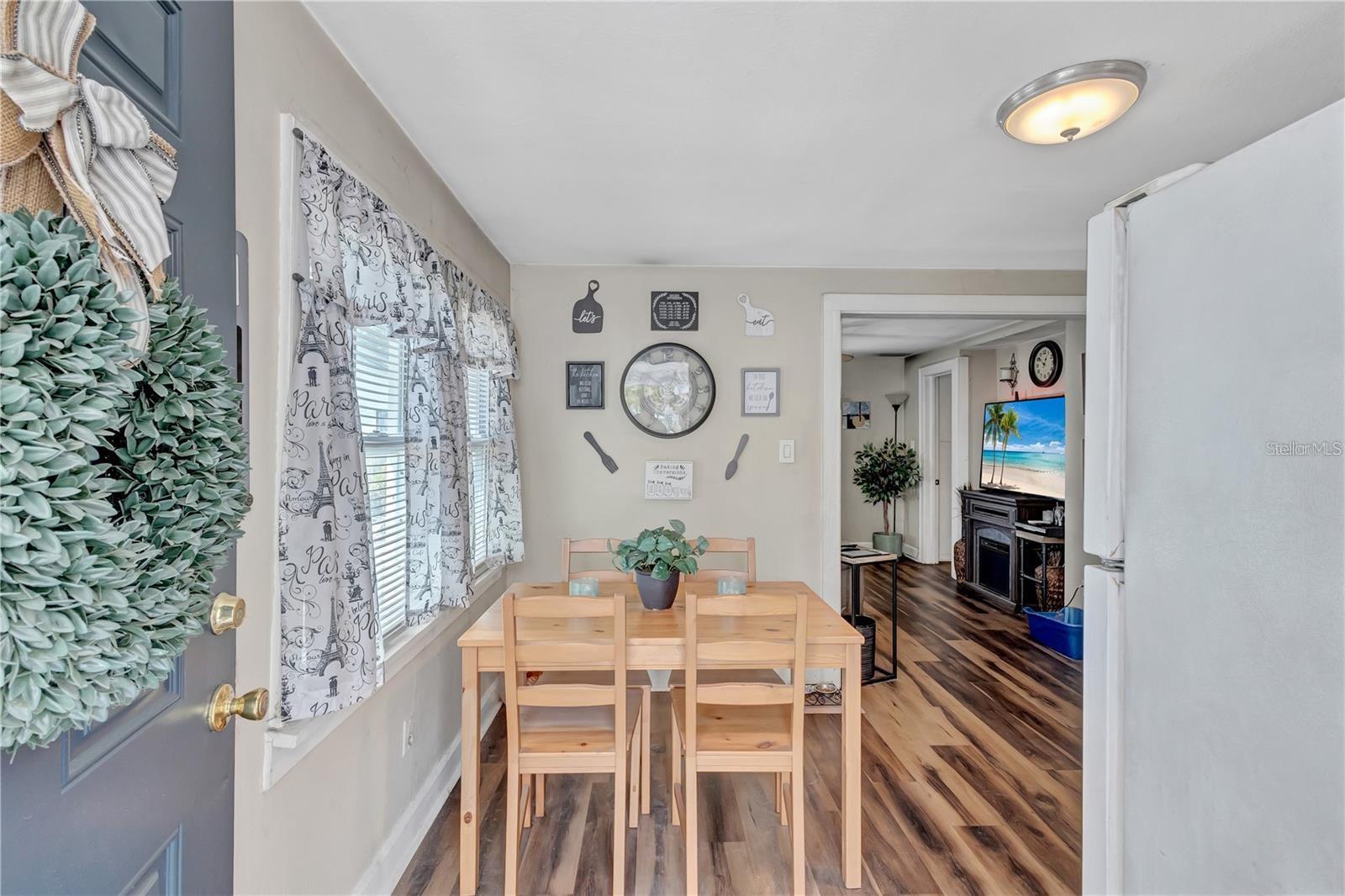 2521 4TH ST S, ST PETERSBURG, FL — photo 12