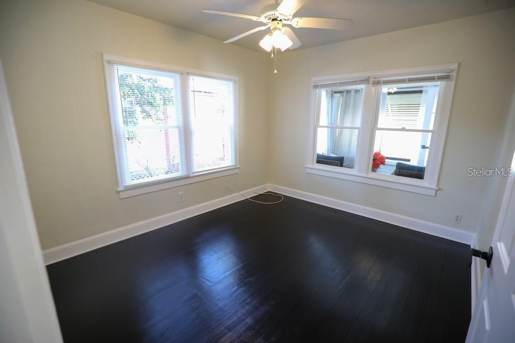 2521 4TH ST S, ST PETERSBURG, FL — photo 19