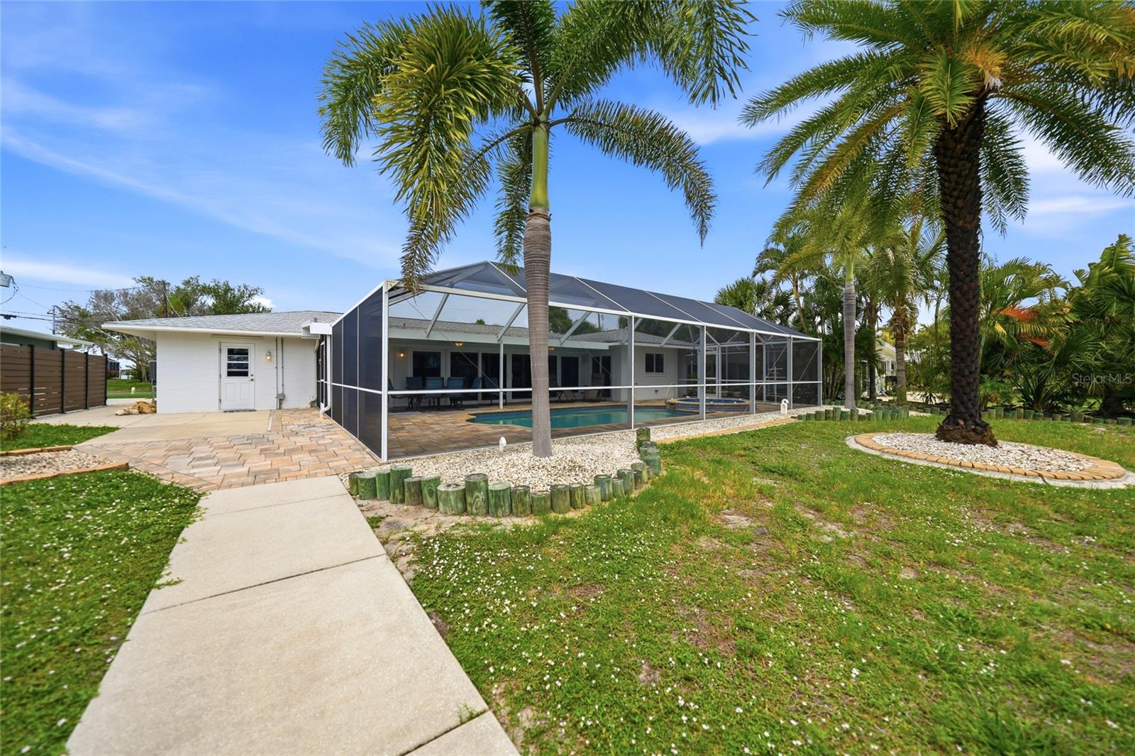 1433 LEMON BAY DR, ENGLEWOOD, FL — photo 30