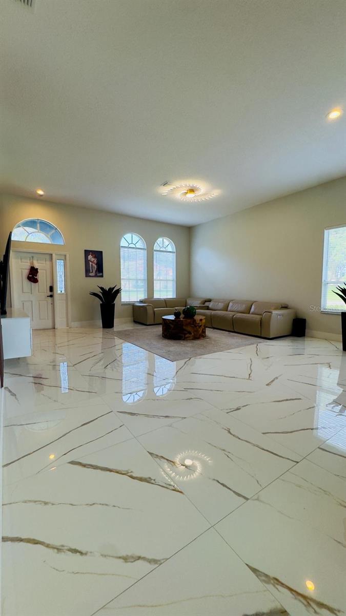 35609 WELBY CT, ZEPHYRHILLS, FL — photo 3