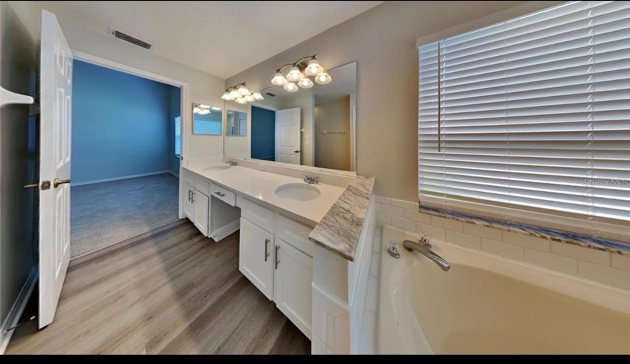 35609 WELBY CT, ZEPHYRHILLS, FL — photo 15