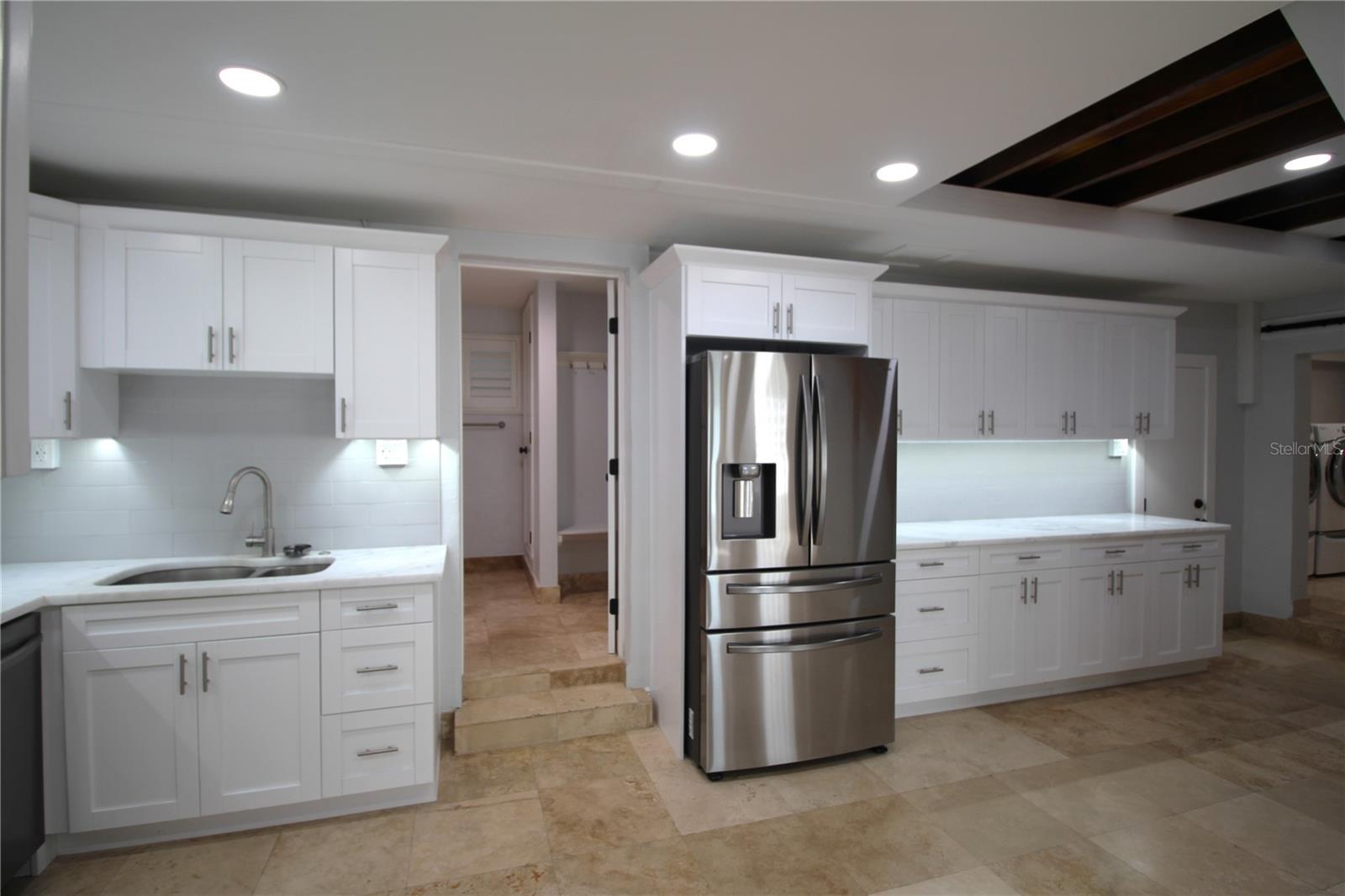 2436 NAVAREZ AVE, SAFETY HARBOR, FL — photo 52