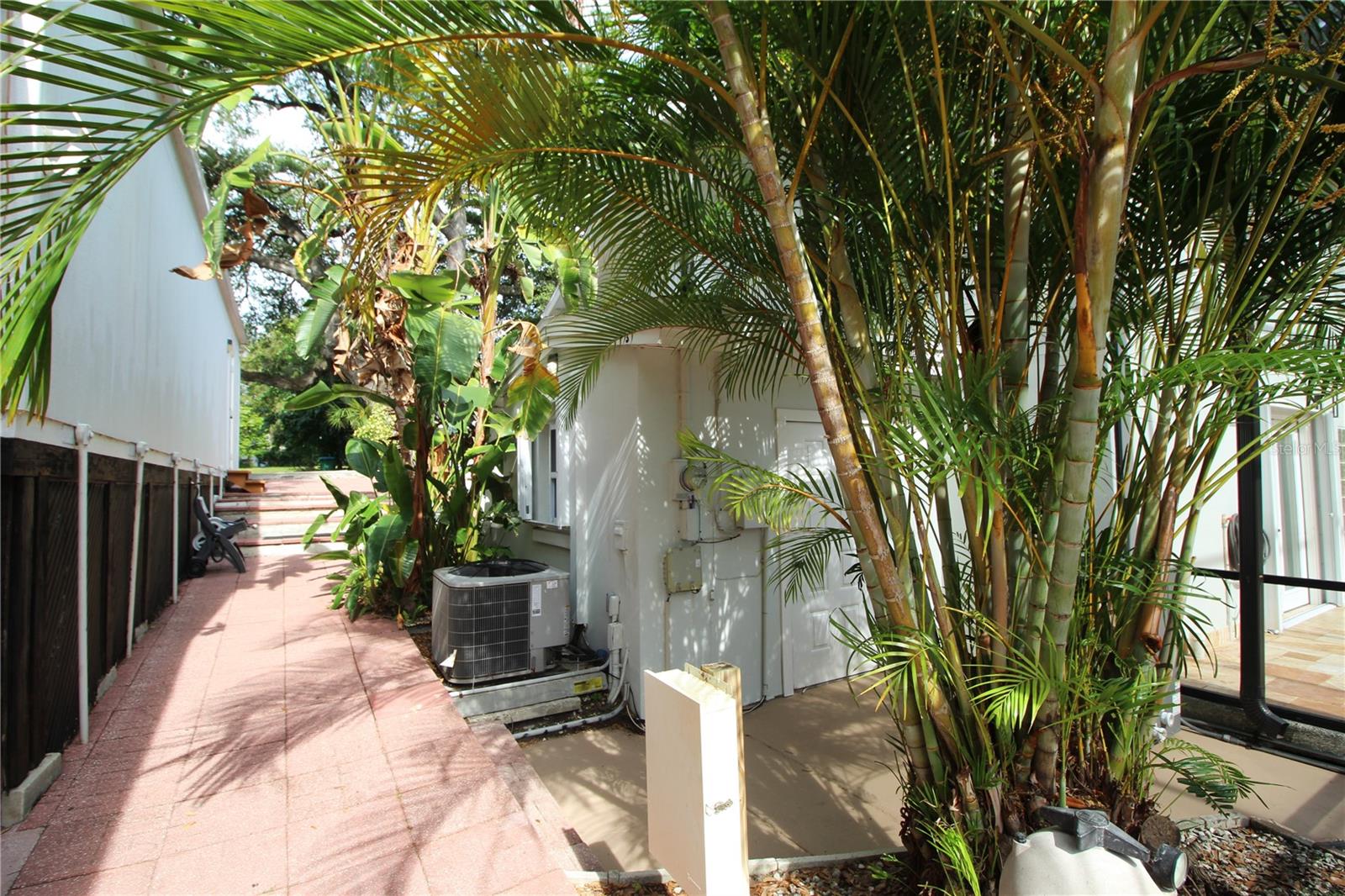 2436 NAVAREZ AVE, SAFETY HARBOR, FL — photo 64