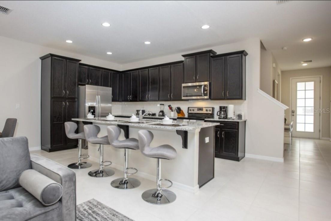 1561 CAREY PALM CIR, KISSIMMEE, FL — photo 9