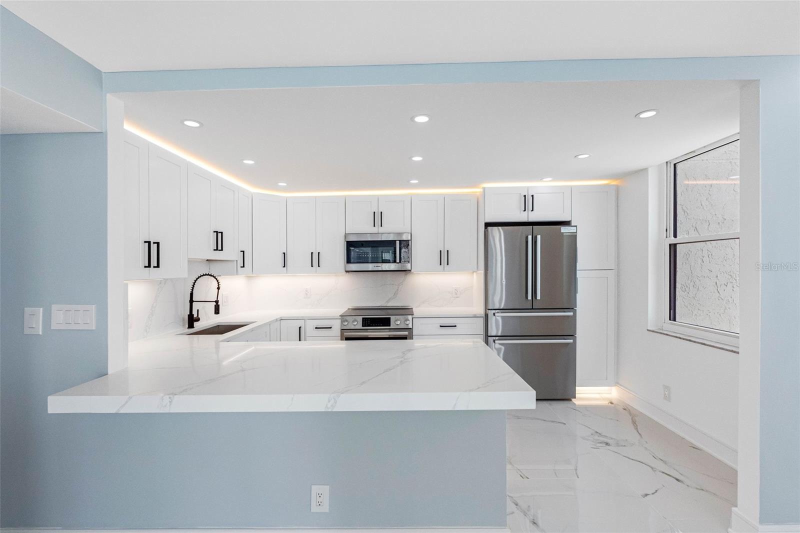 1400 GULF BLVD #409, CLEARWATER BEACH, FL — photo 10